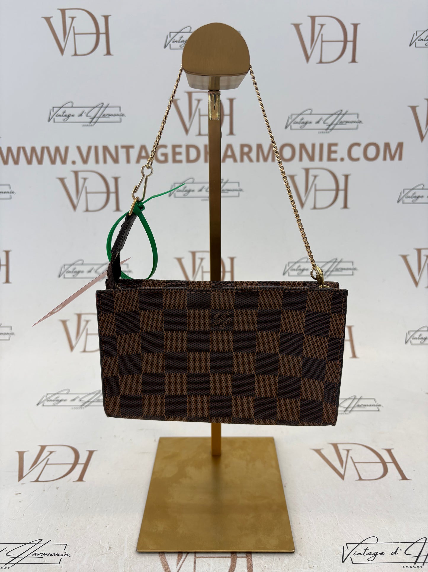 016976 - Louis Vuitton Pochette Marais