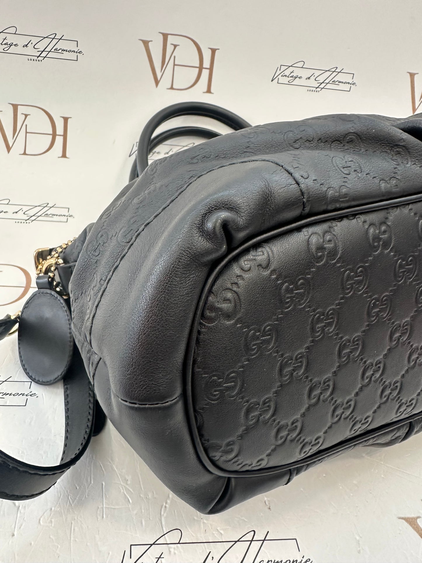 382556 - Gucci Sukey
