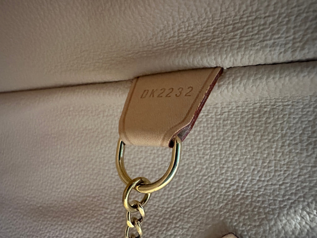 Louis Vuitton Bucket GM