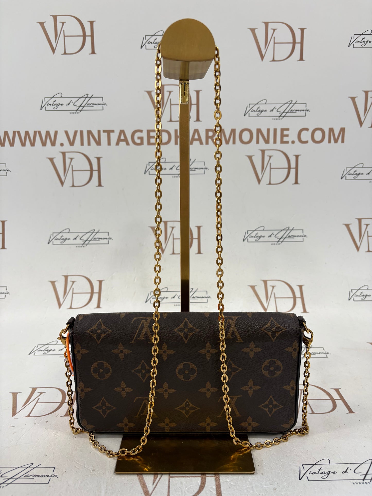 201586 - Louis Vuitton Felicie