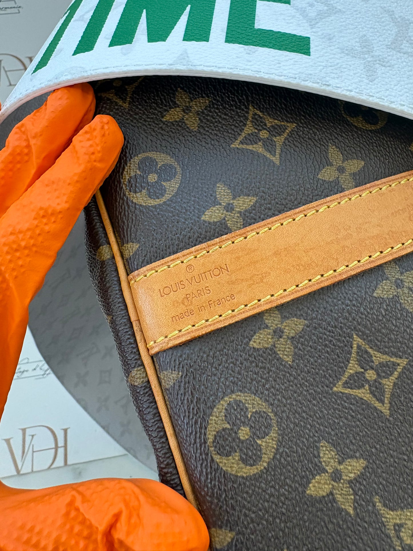 018165 - Louis Vuitton Keepall 50 Limited Strap