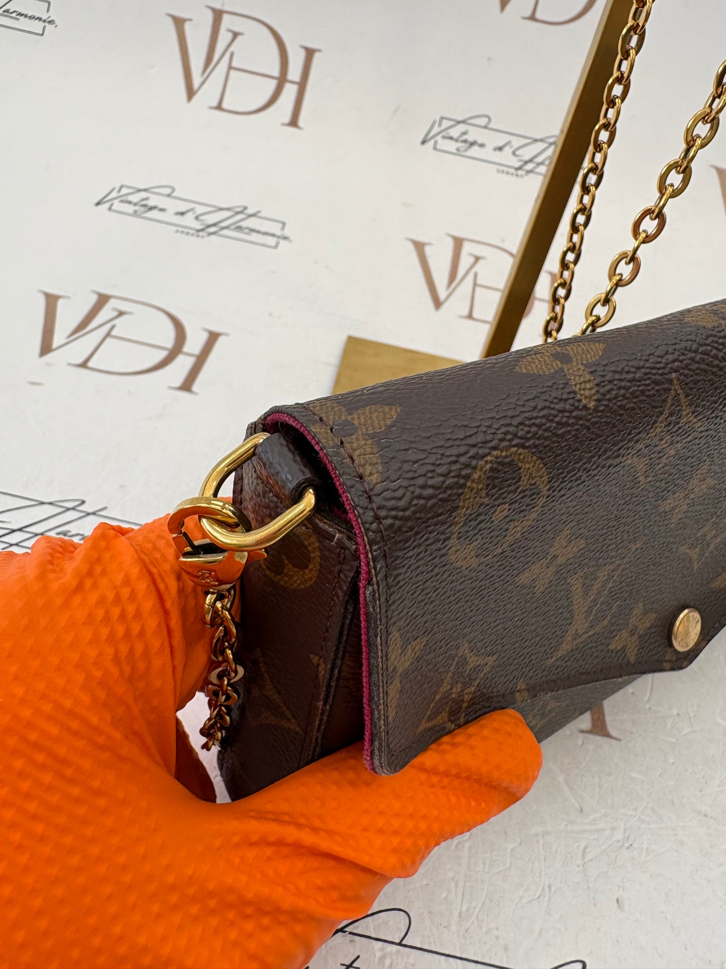 383458 - Louis Vuitton Felicie