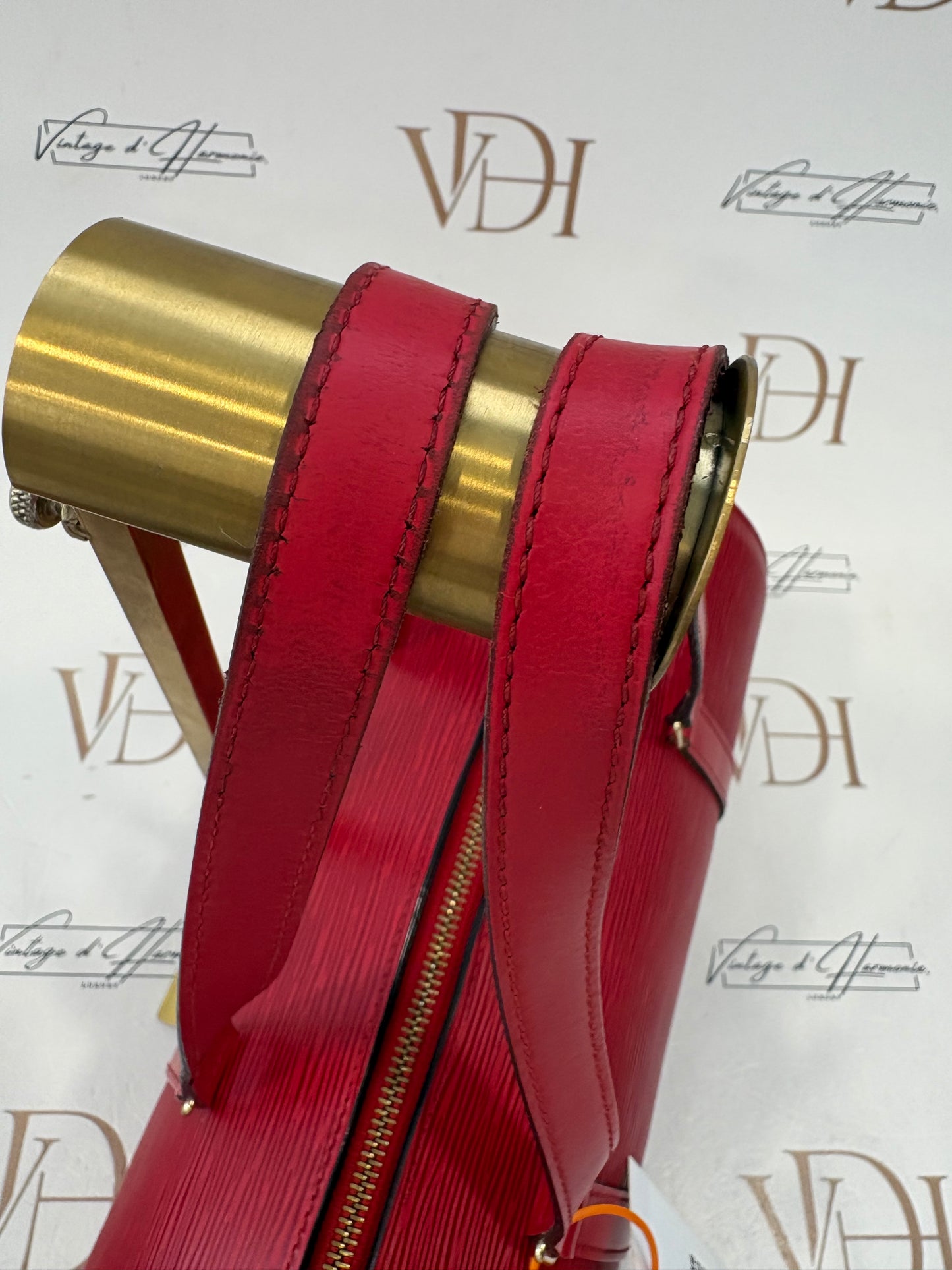 017700 - Louis Vuitton Red Epi Soufflot