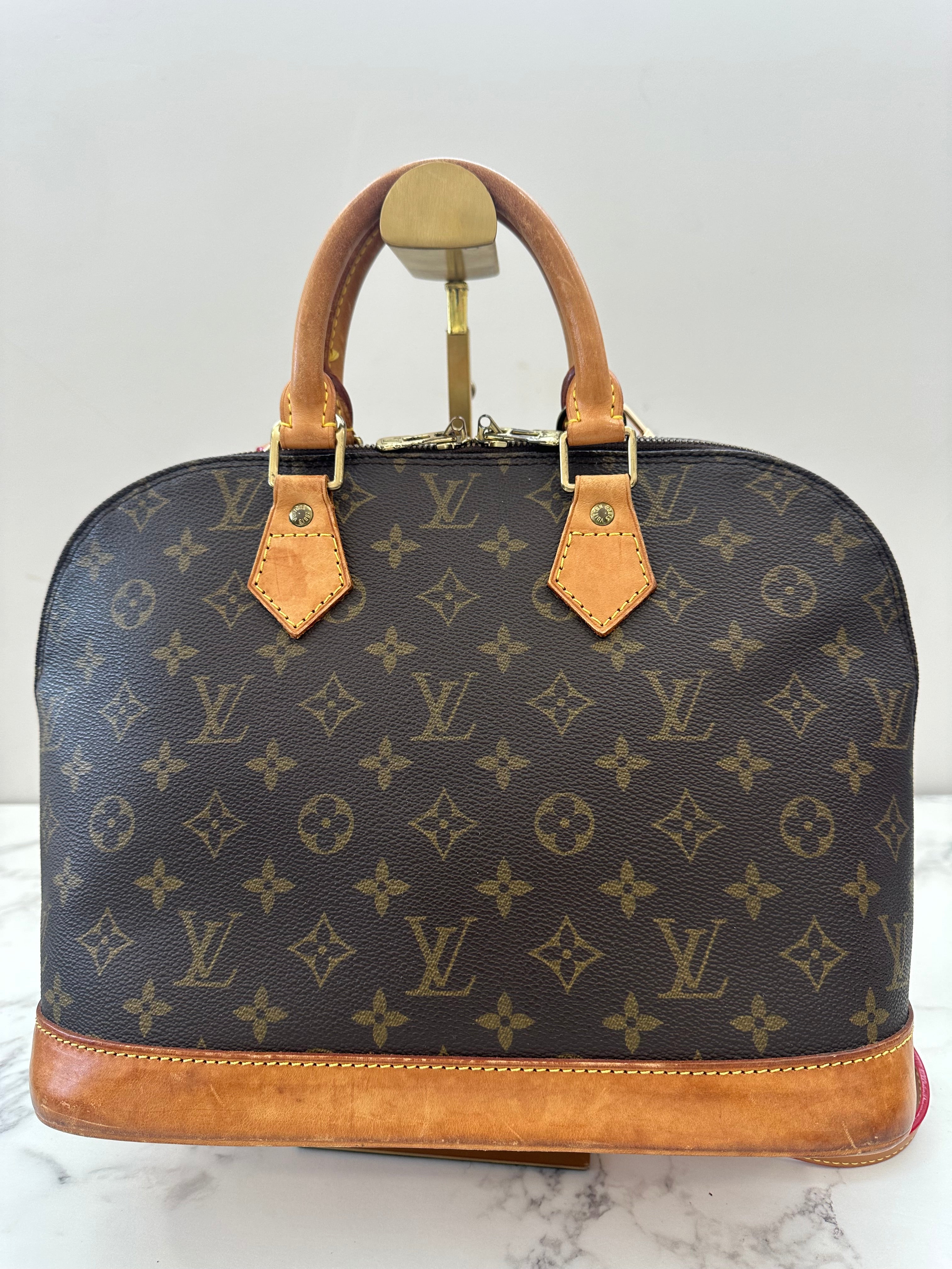 Louis Vuitton Alma