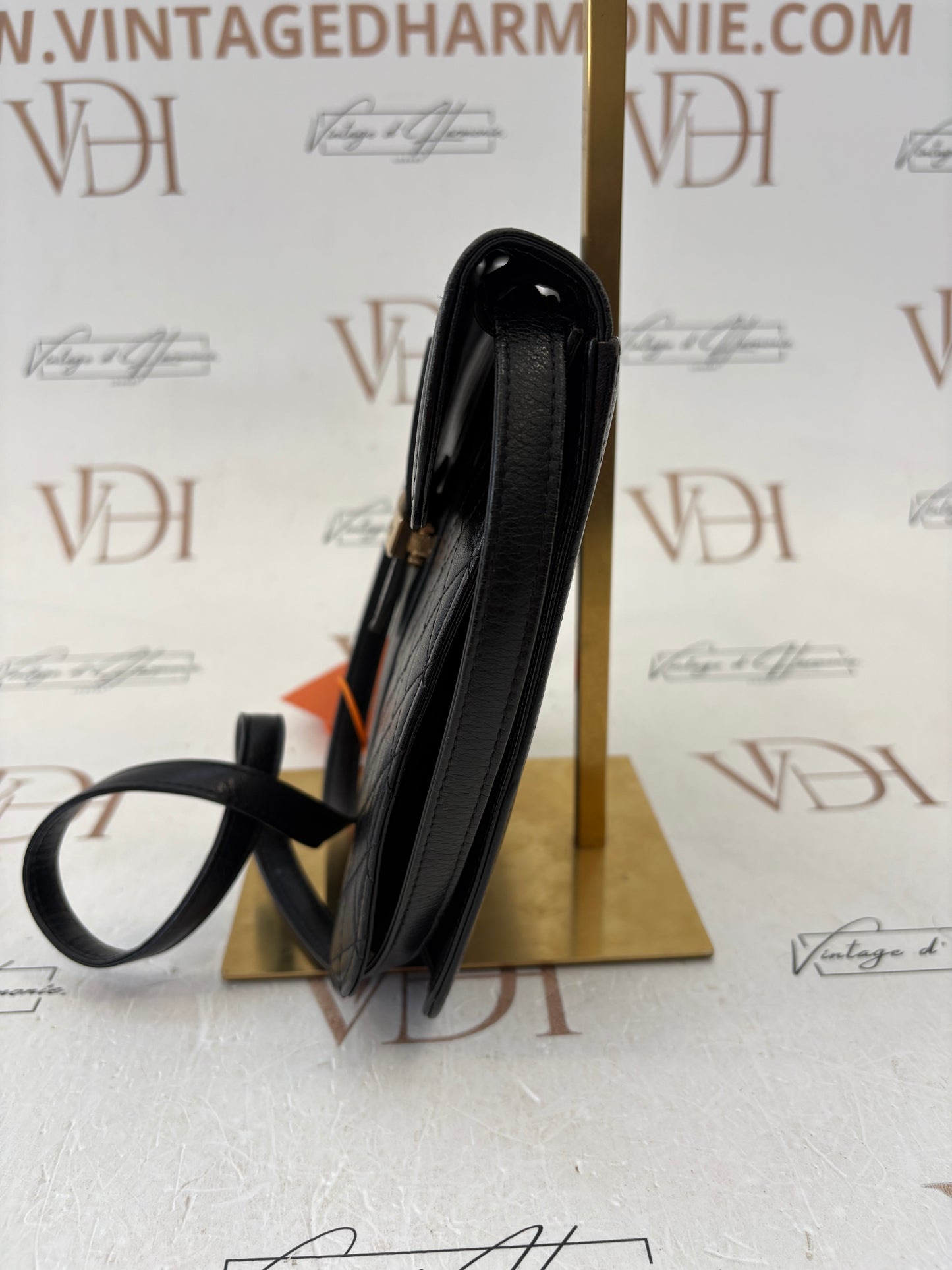 018074 - Saint Laurent Black Vintage