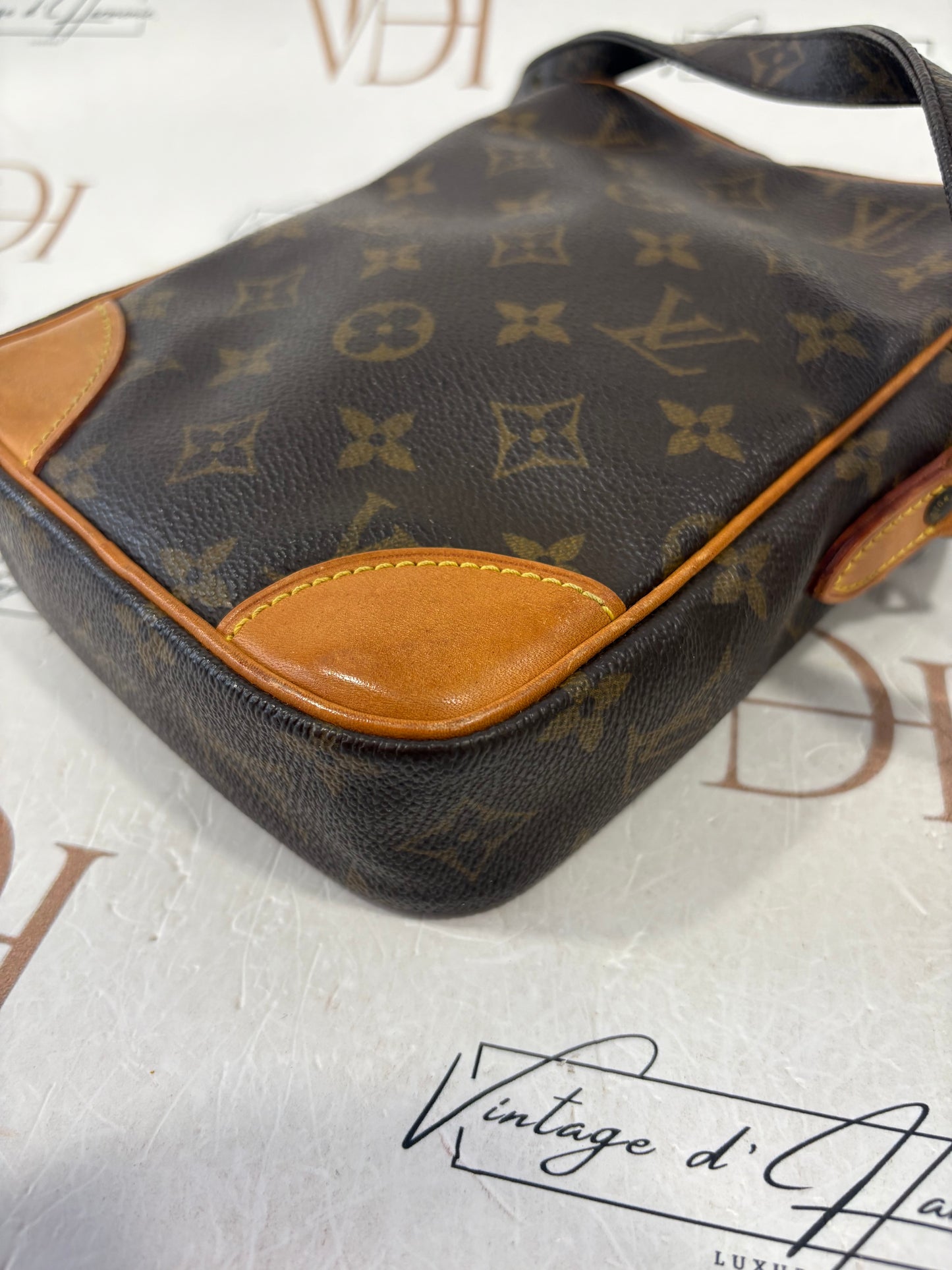 018919 - Louis Vuitton Danube