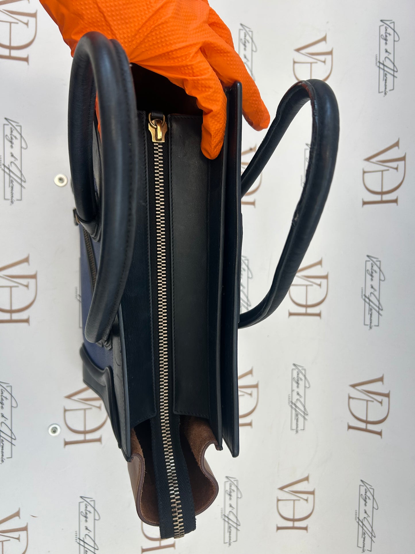 201100 - Celine Luggage