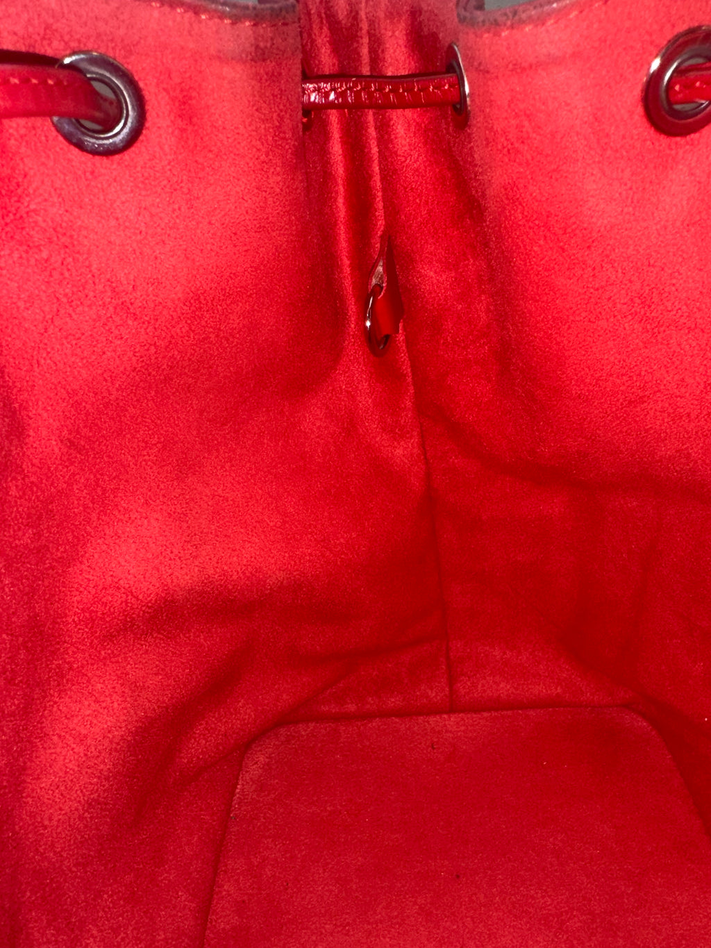 Louis Vuitton Noé Epi Red