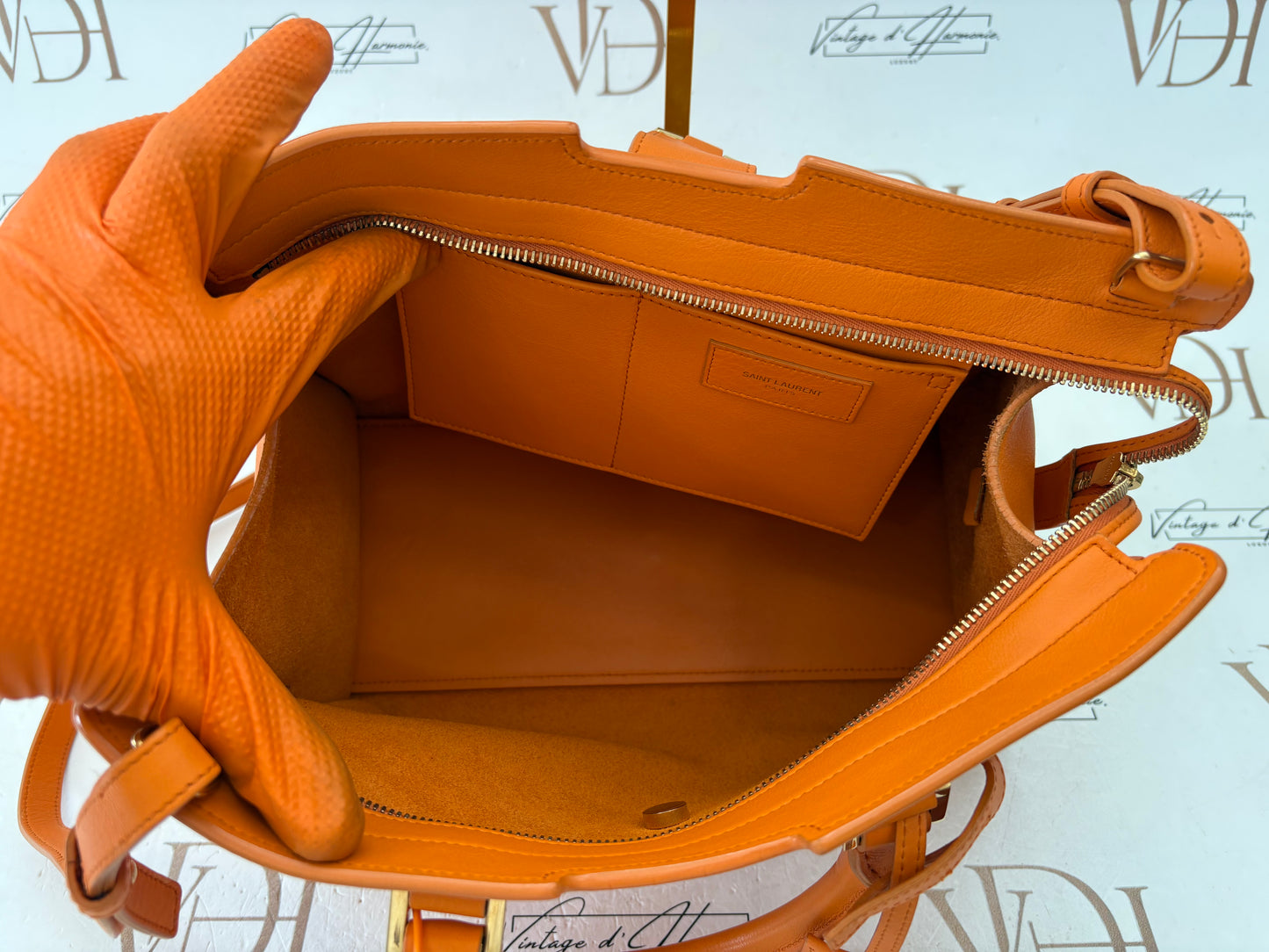 018541 - Saint Laurent Y-Ligne