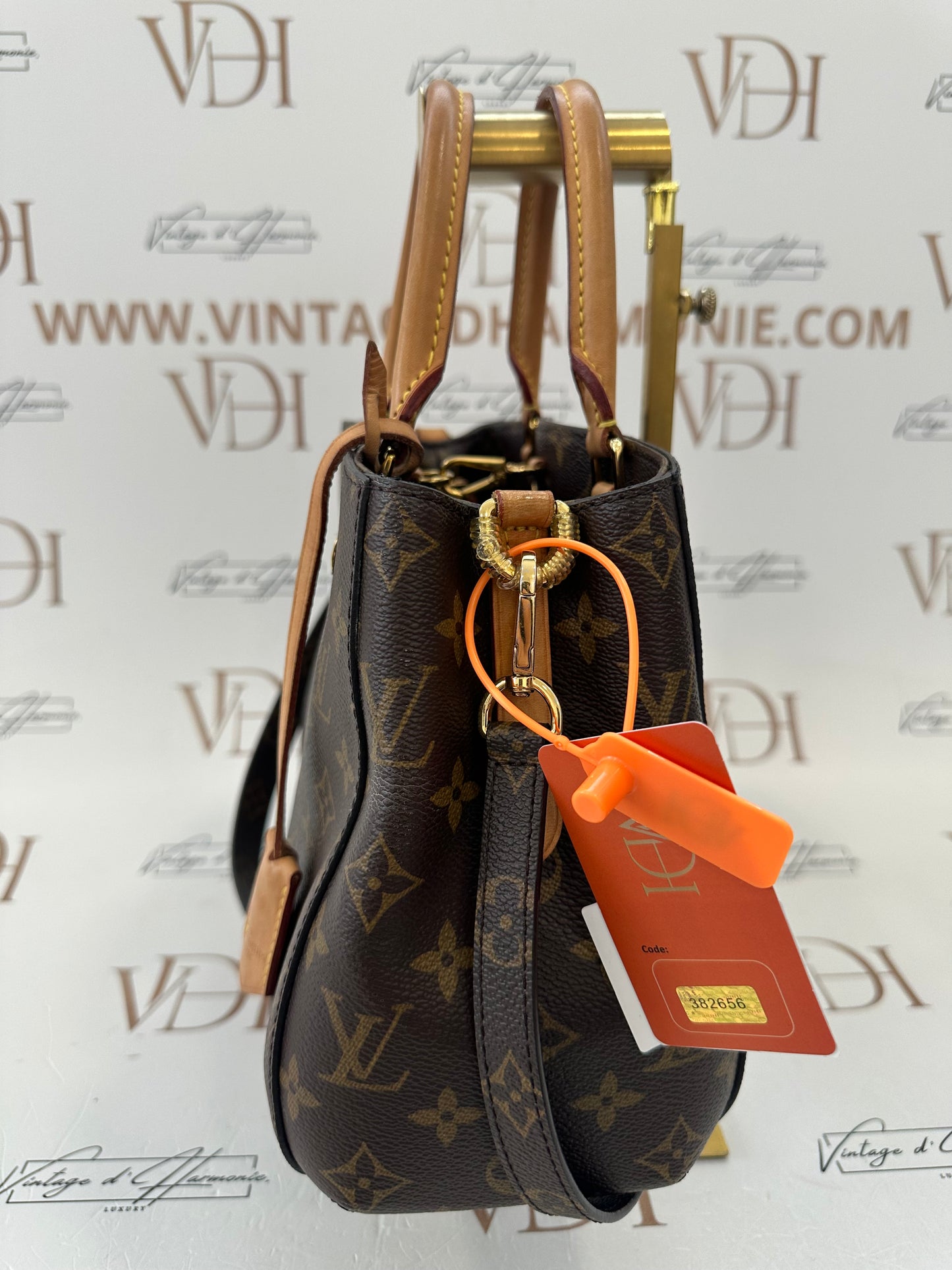 382656 - Louis Vuitton Montaigne BB