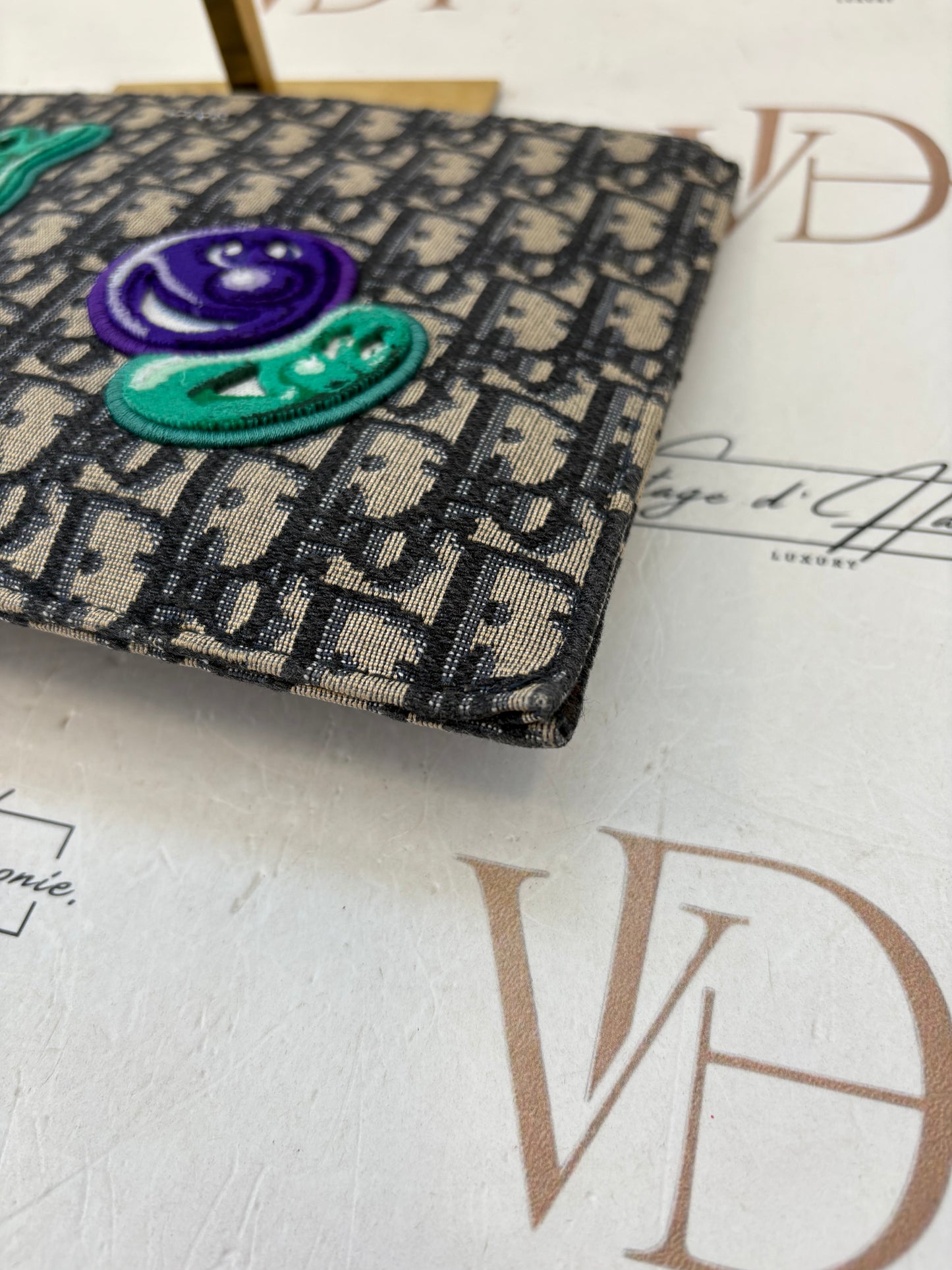383712 - Dior Dior and Kenny Scharf