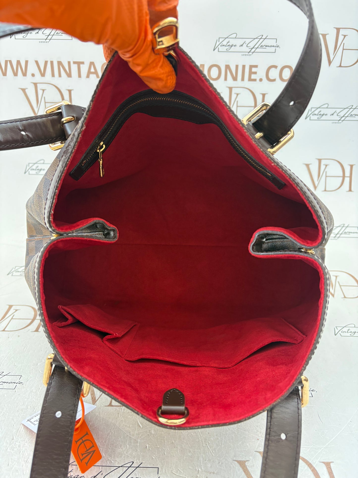 018243 - Louis Vuitton Hampstead MM