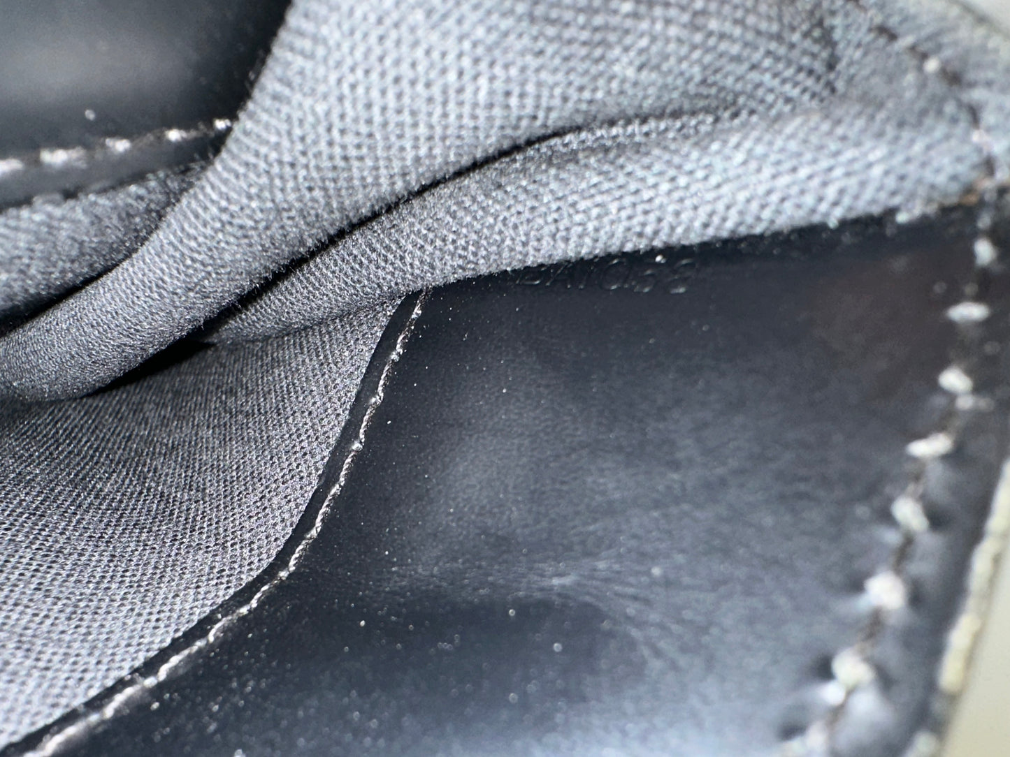 Louis Vuitton Serviette Black Epi