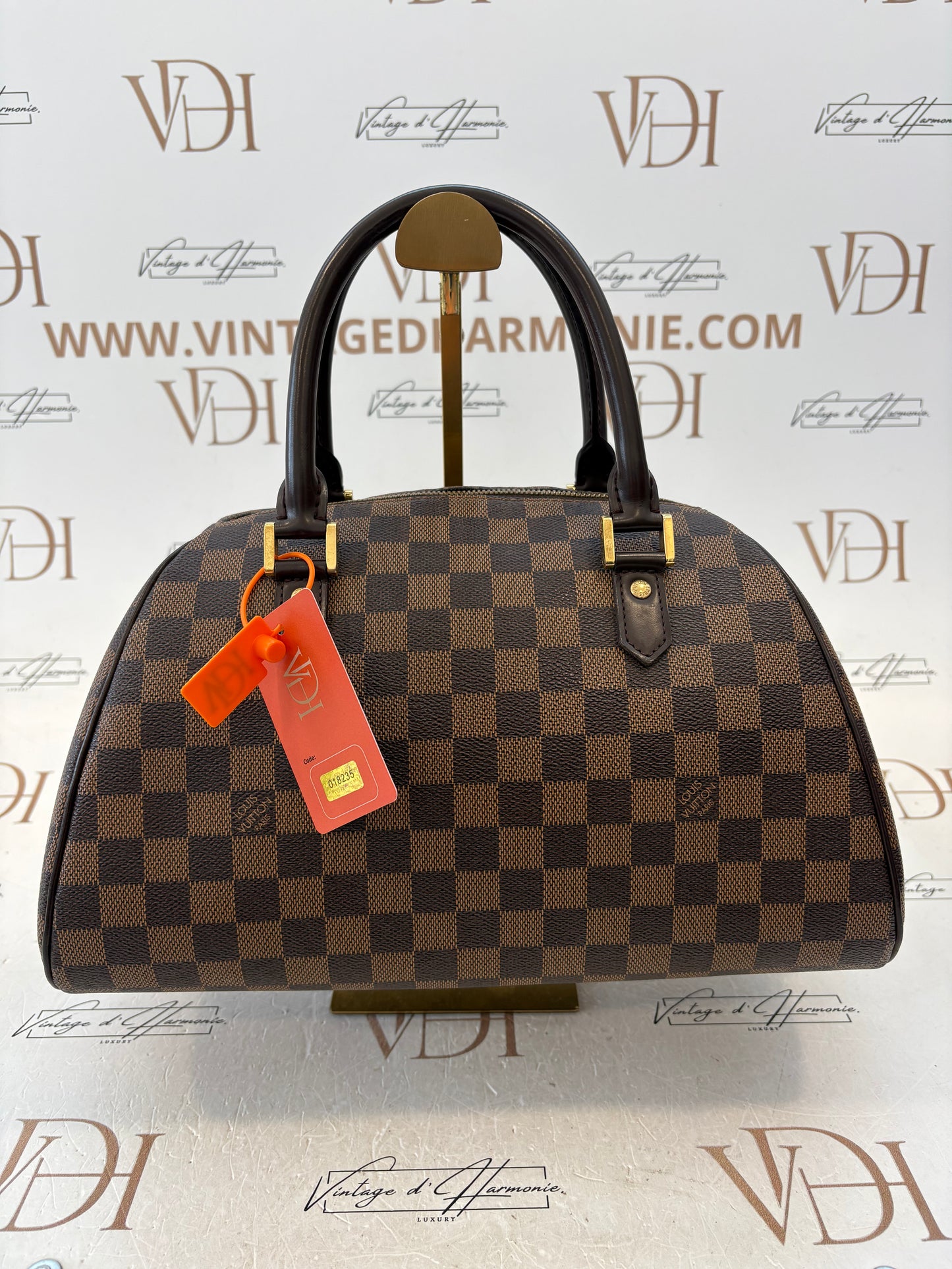 018235 - Louis Vuitton Rivera MM