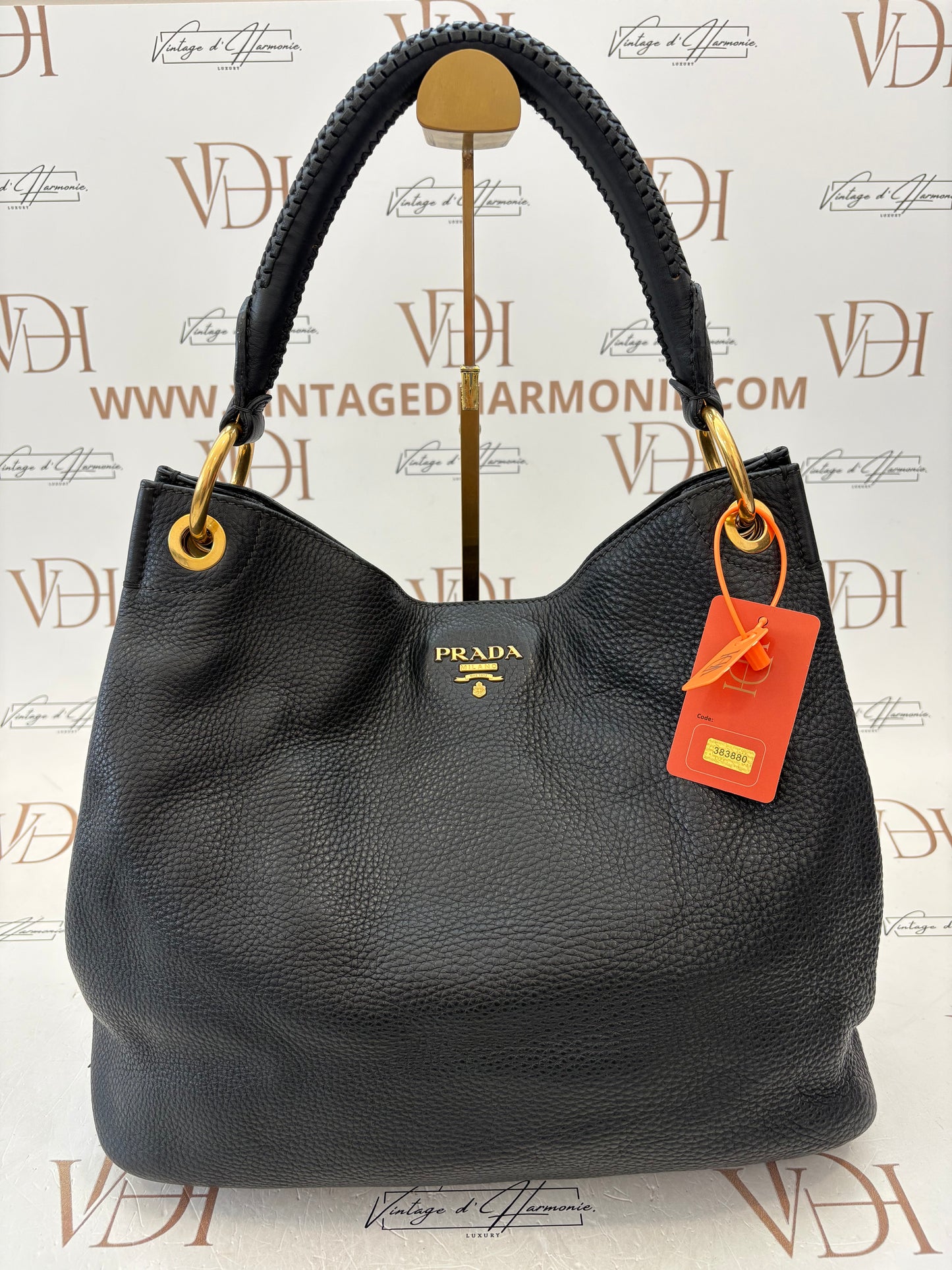 383880 - Prada Black