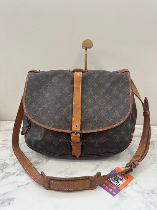 Louis Vuitton Saumur 35