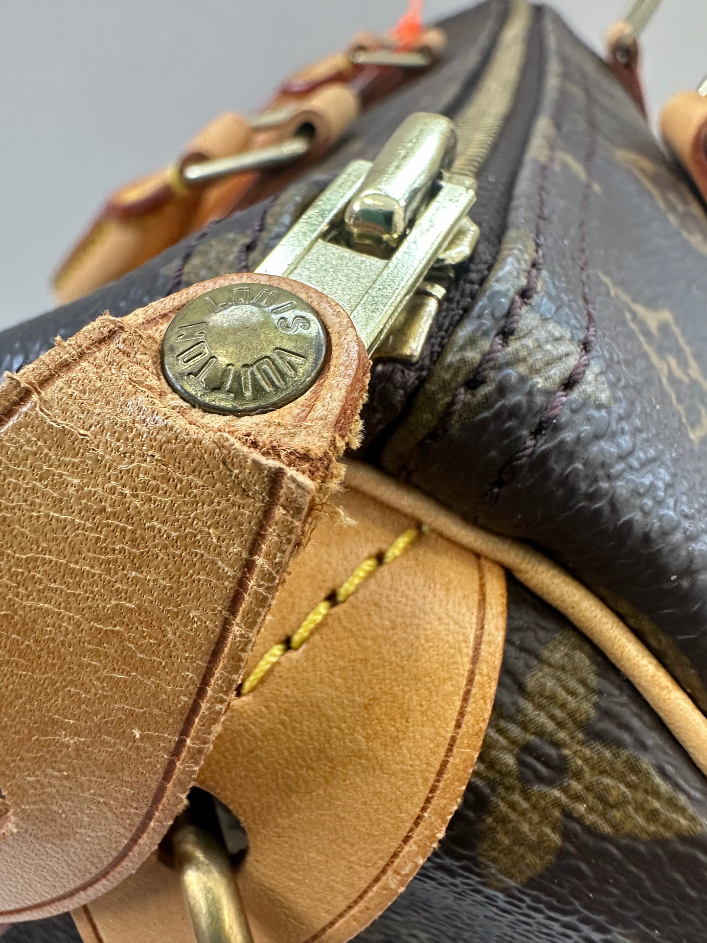 Louis Vuitton Speedy 30