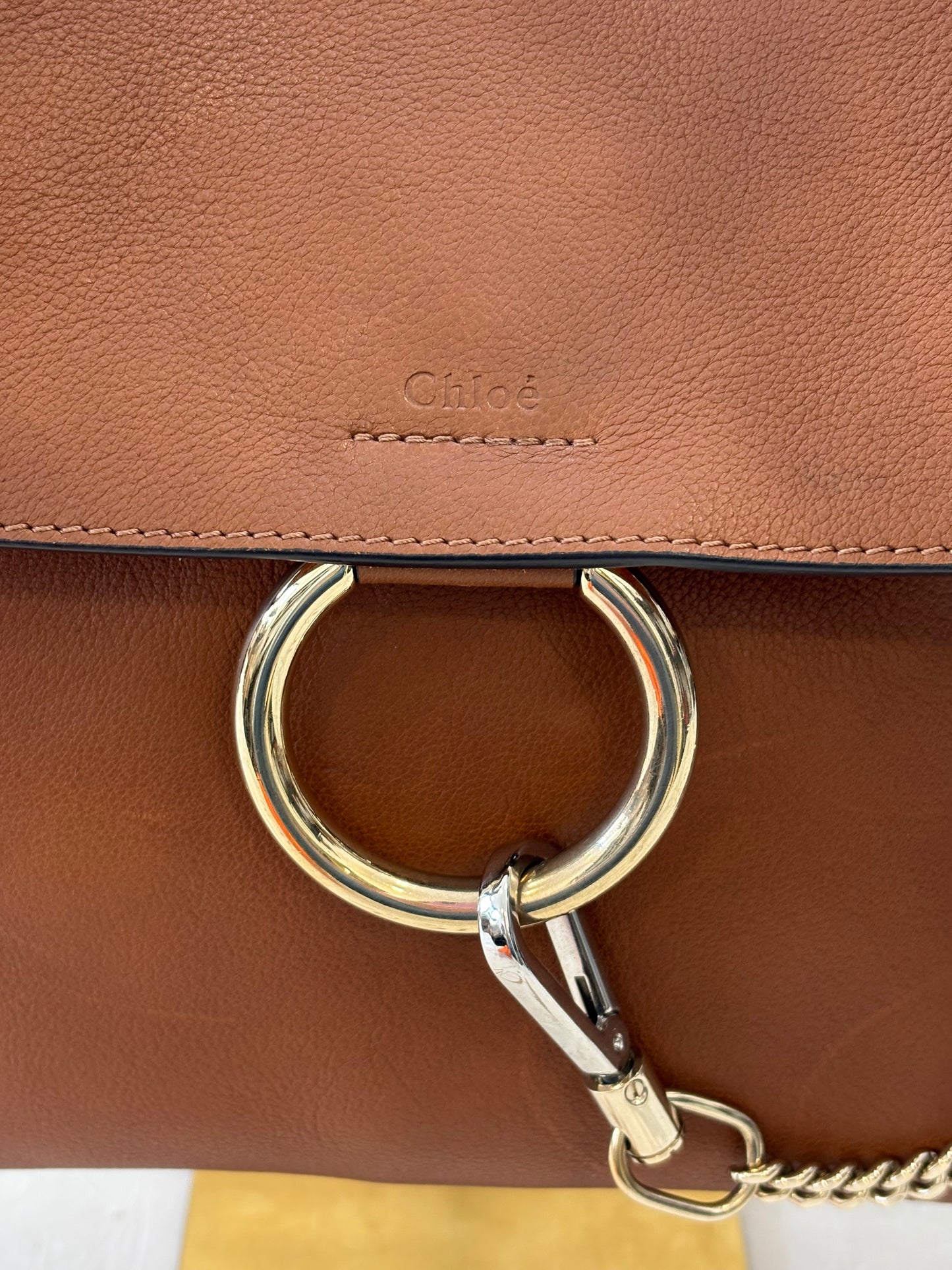 384204 - Chloe Faye