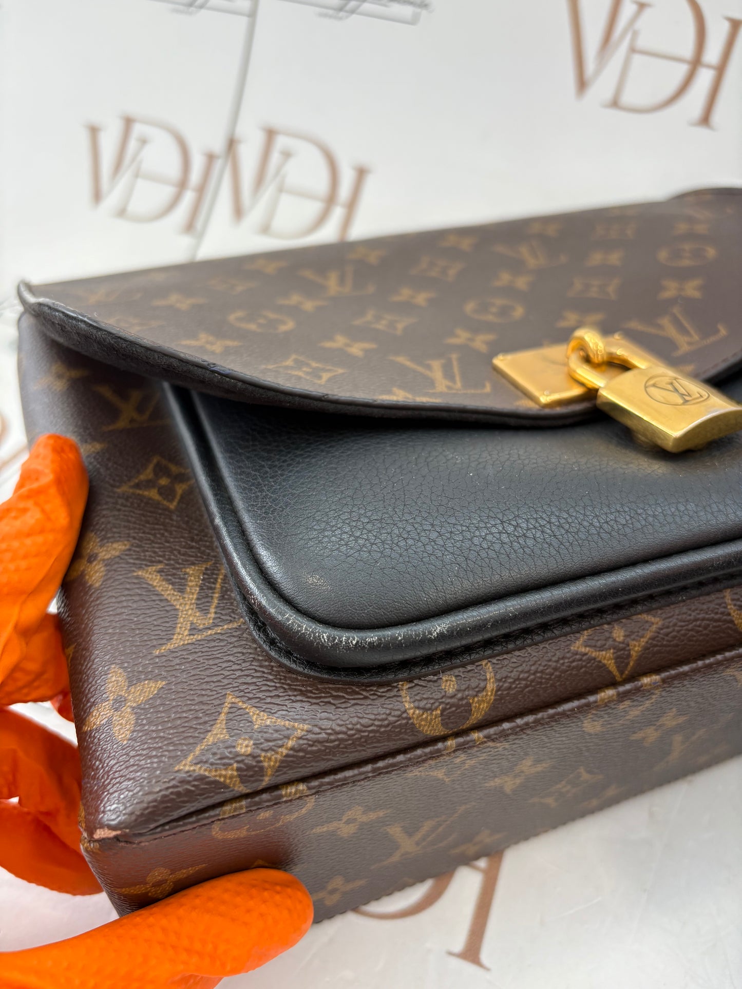384256 - Louis Vuitton Marignan