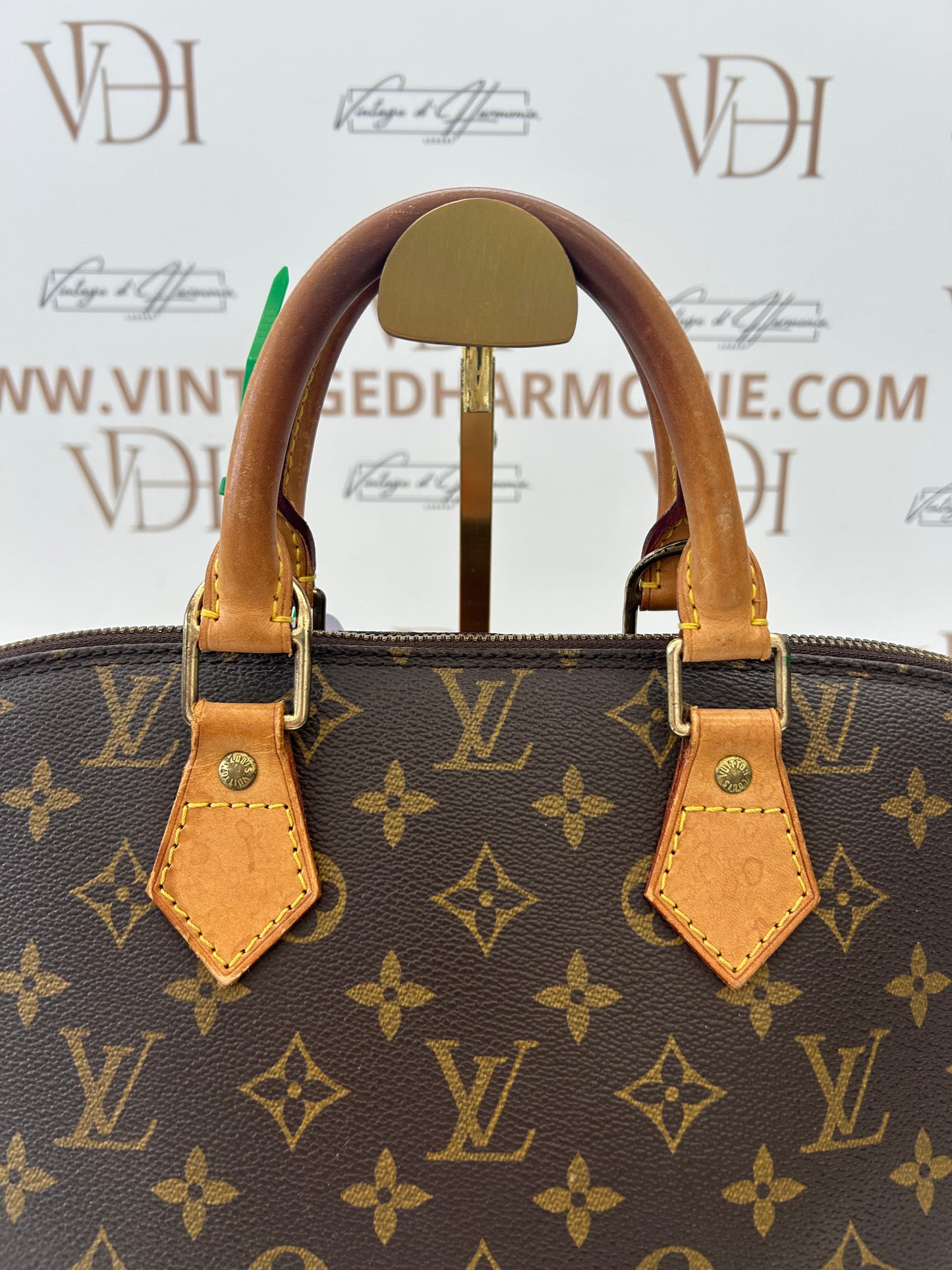 017175 - Louis Vuitton Monogram Alma Handbag