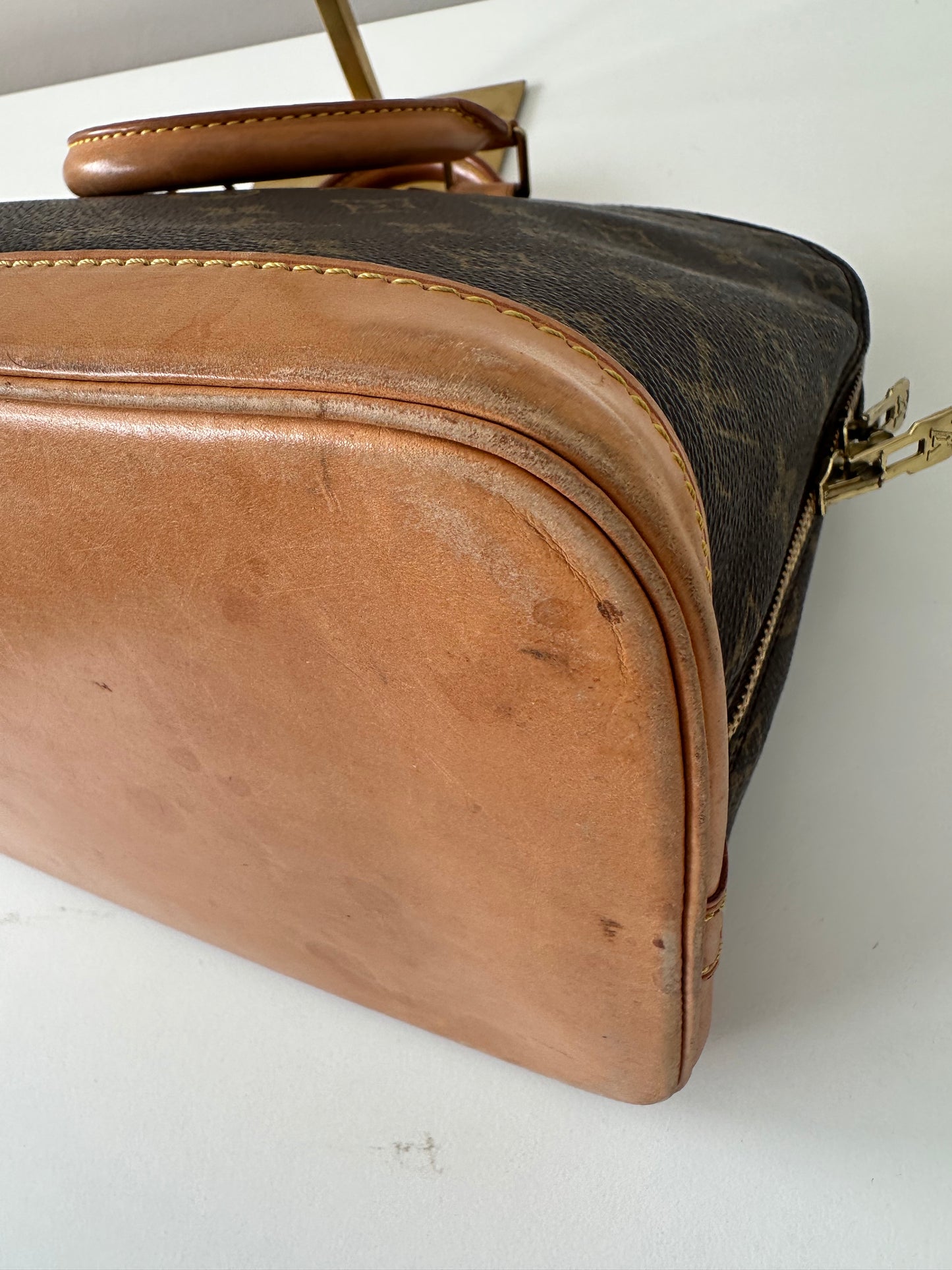 Louis Vuitton Alma