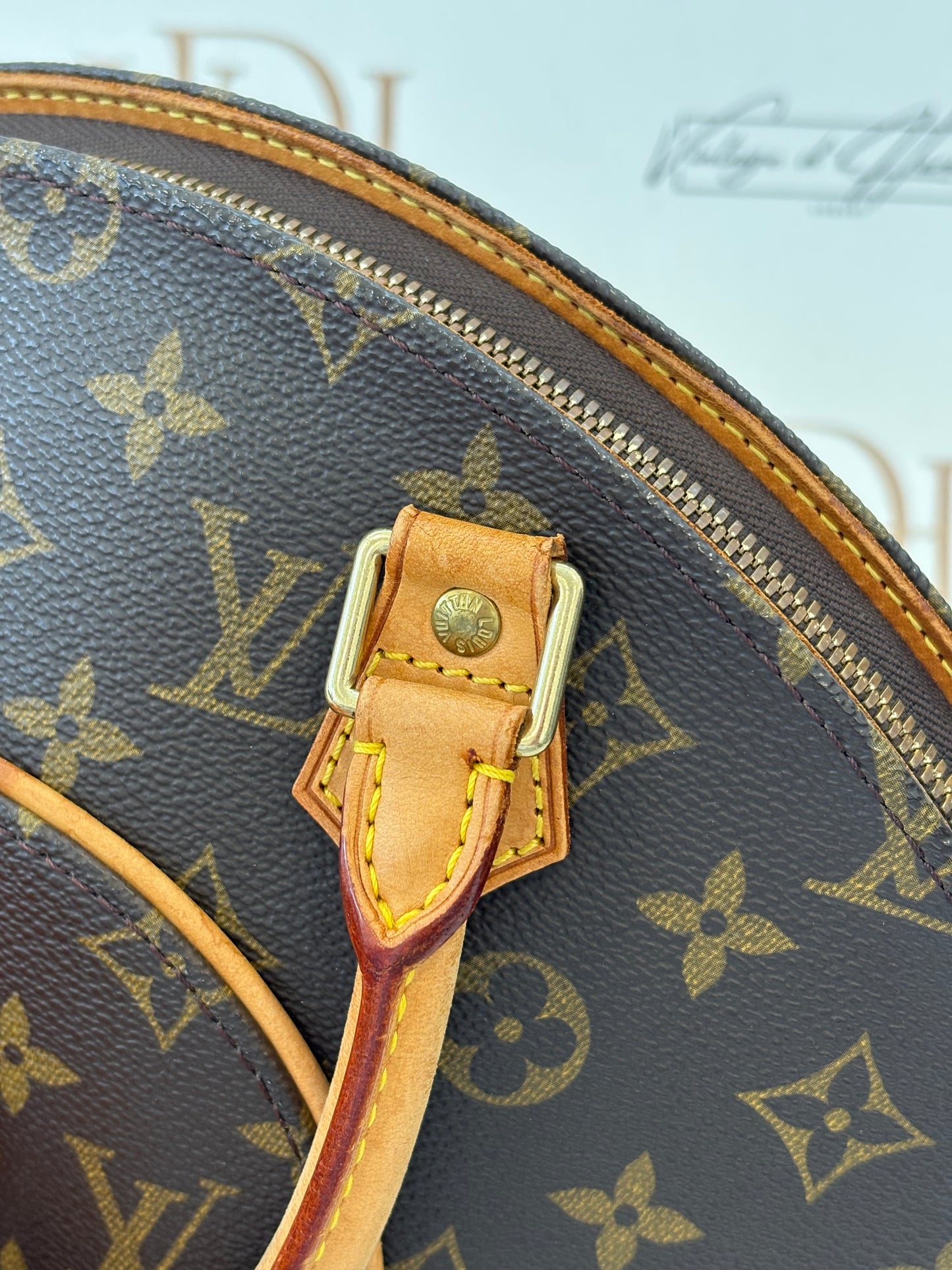 017064 - Louis Vuitton Ellipse PM