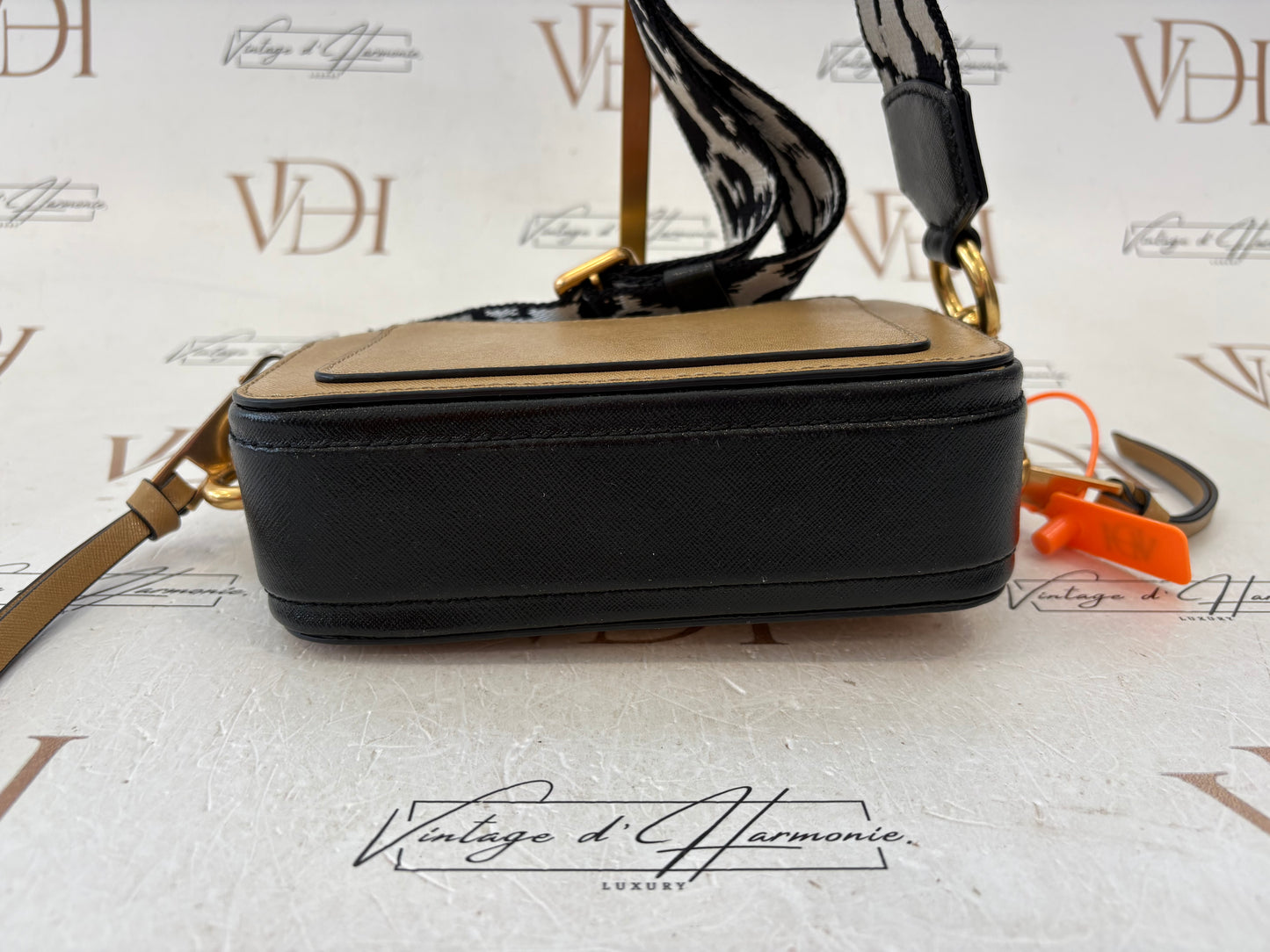 383975 - Marc Jacobs Snapshot