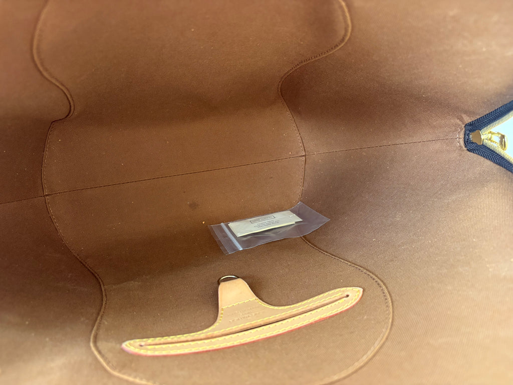 Louis Vuitton Ellipse Shopping