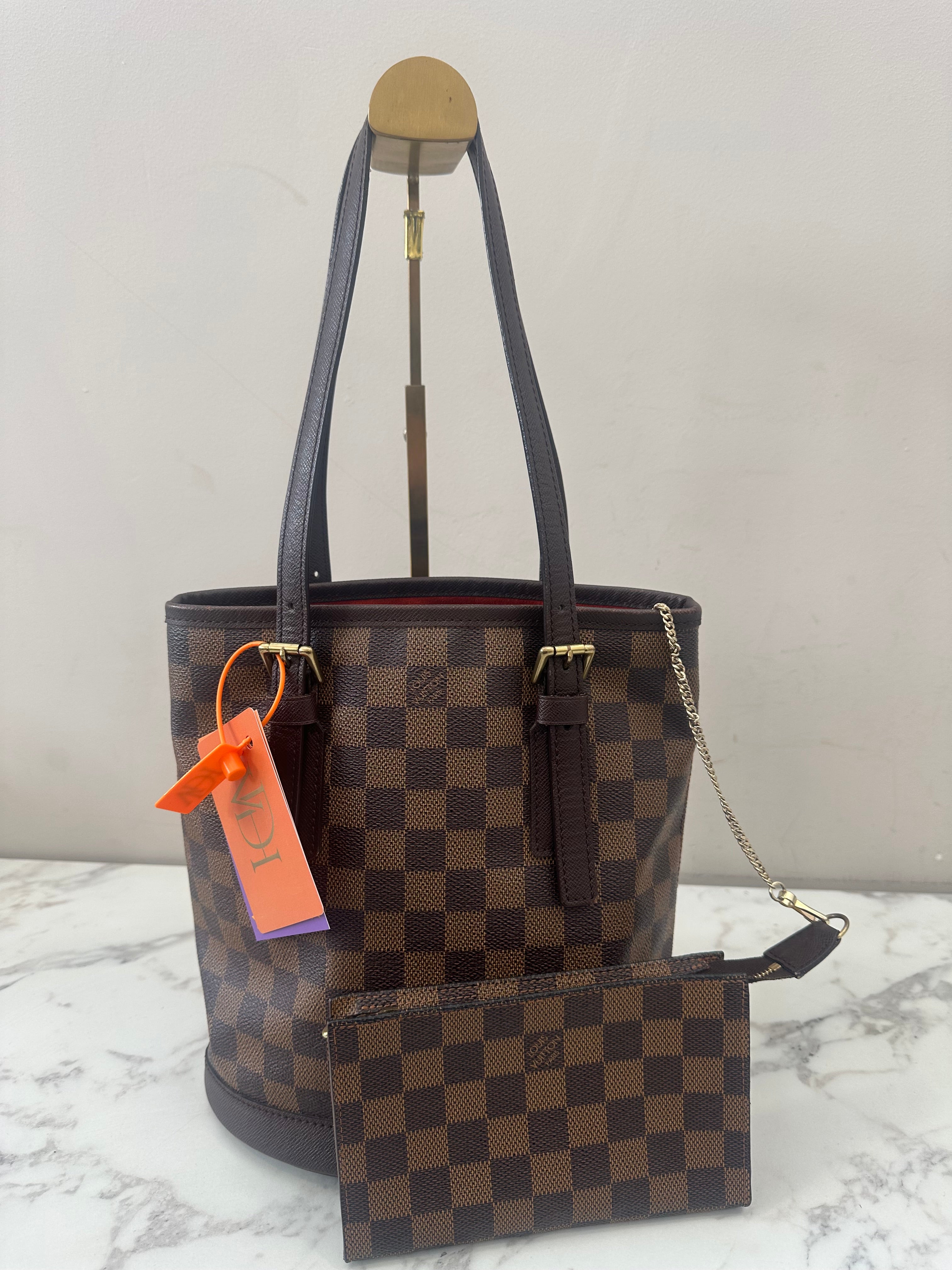 Louis Vuitton Marais Damier Ebene