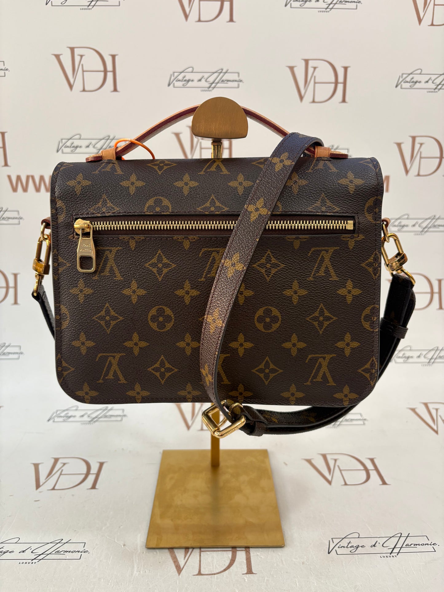 383645 - Louis Vuitton Metis