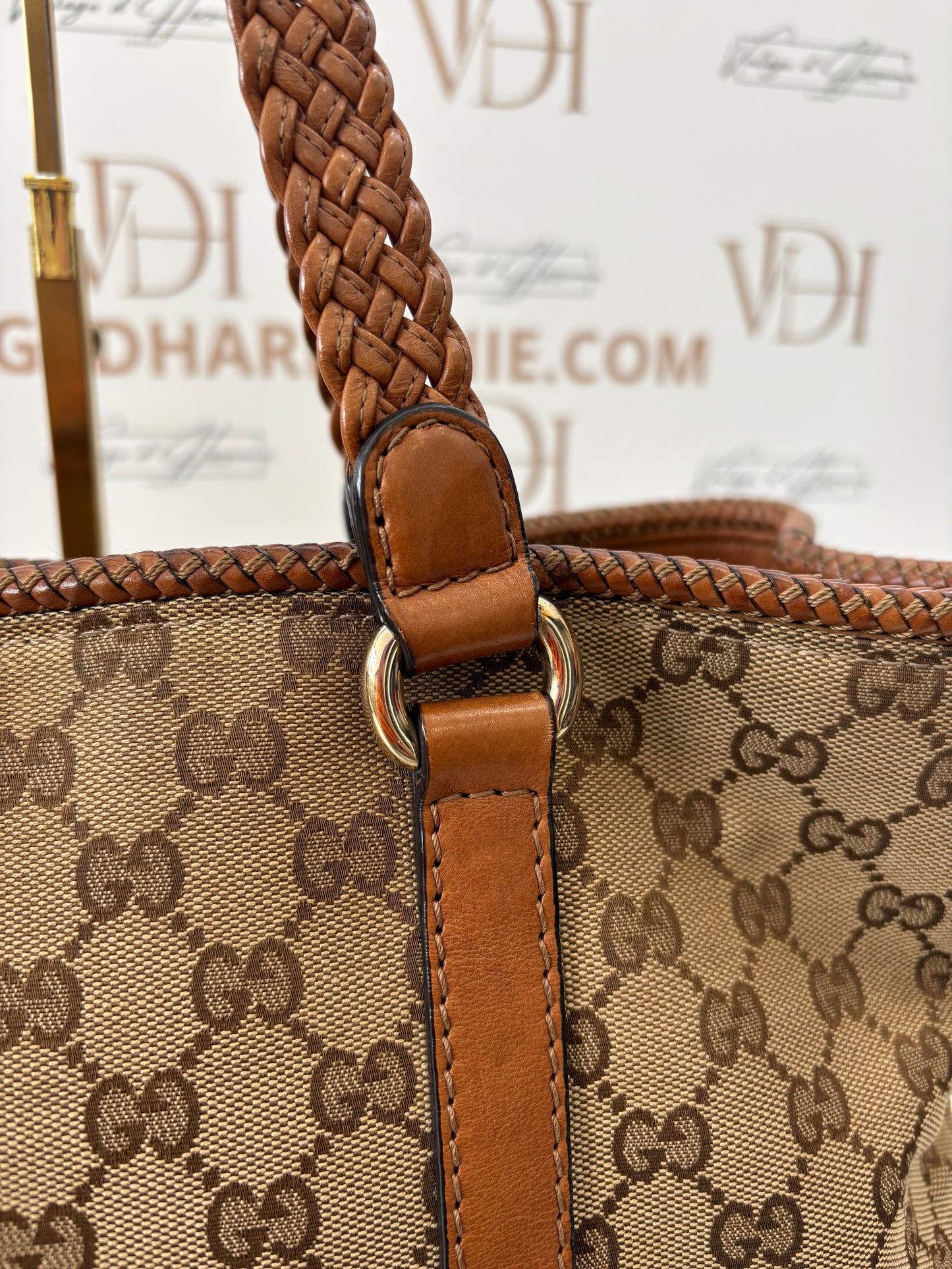 383429 - Gucci Brown