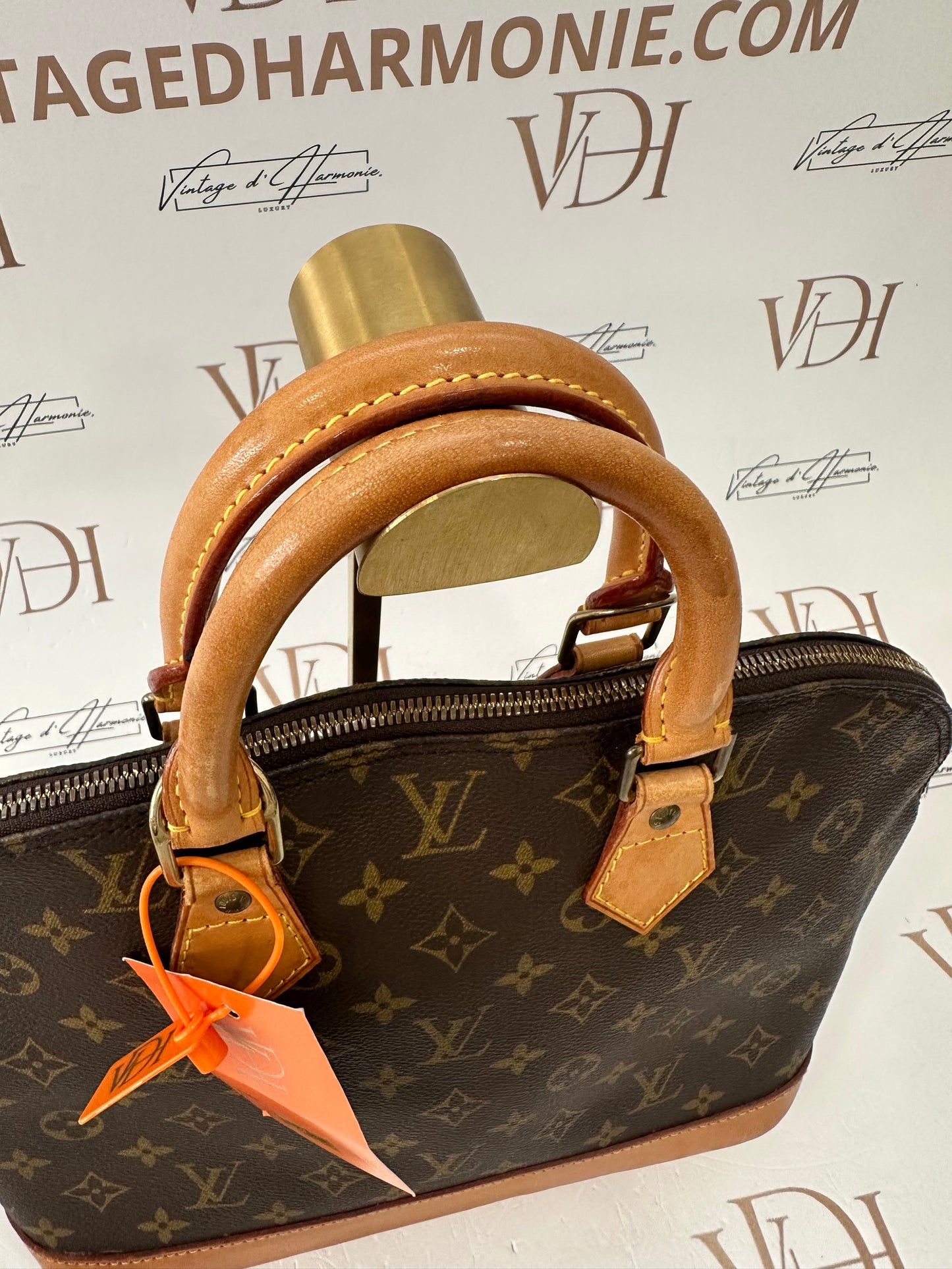017855 - Louis Vuitton Alma