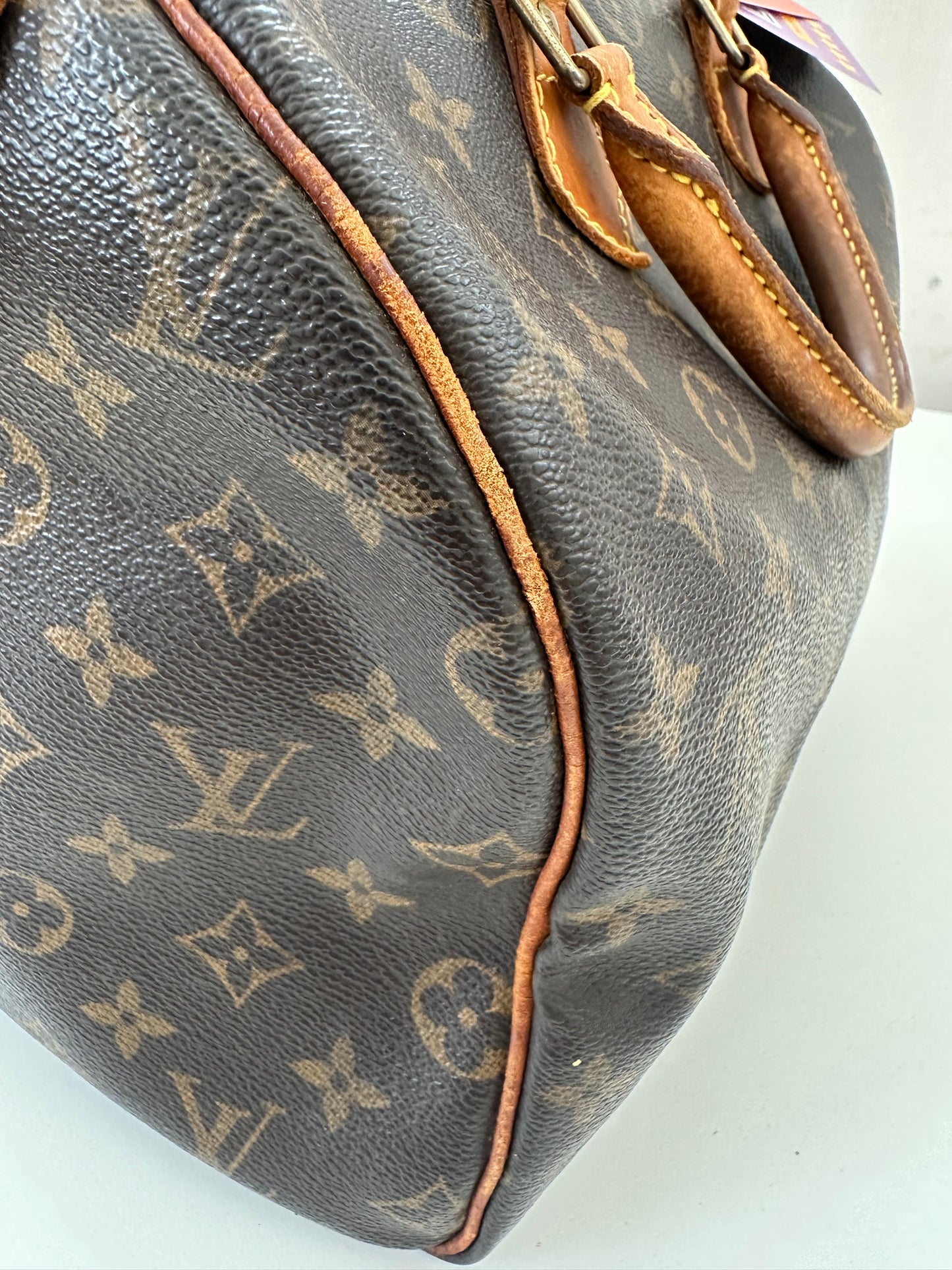 Louis Vuitton Speedy 30