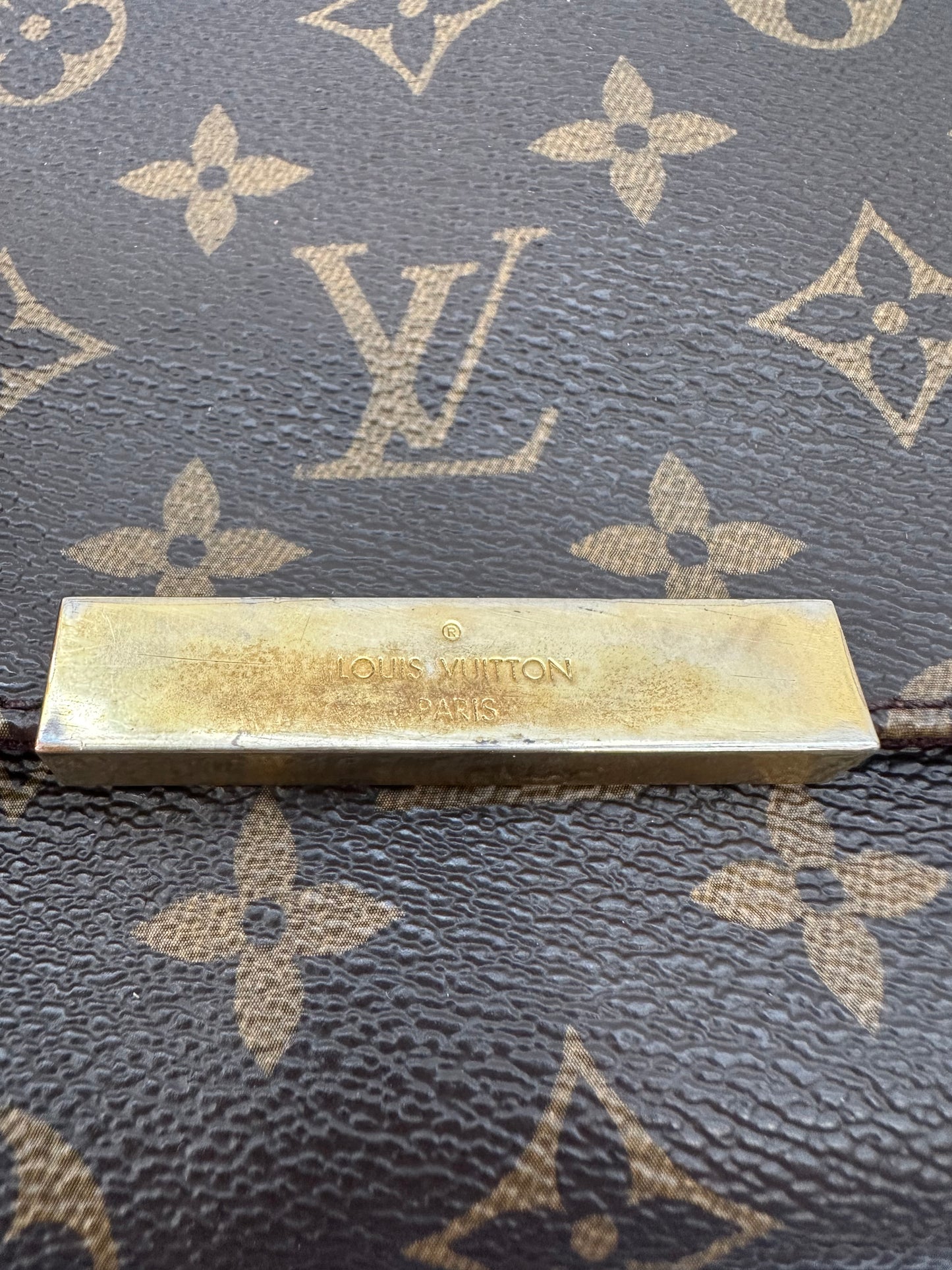 382571 - Louis Vuitton Favorite