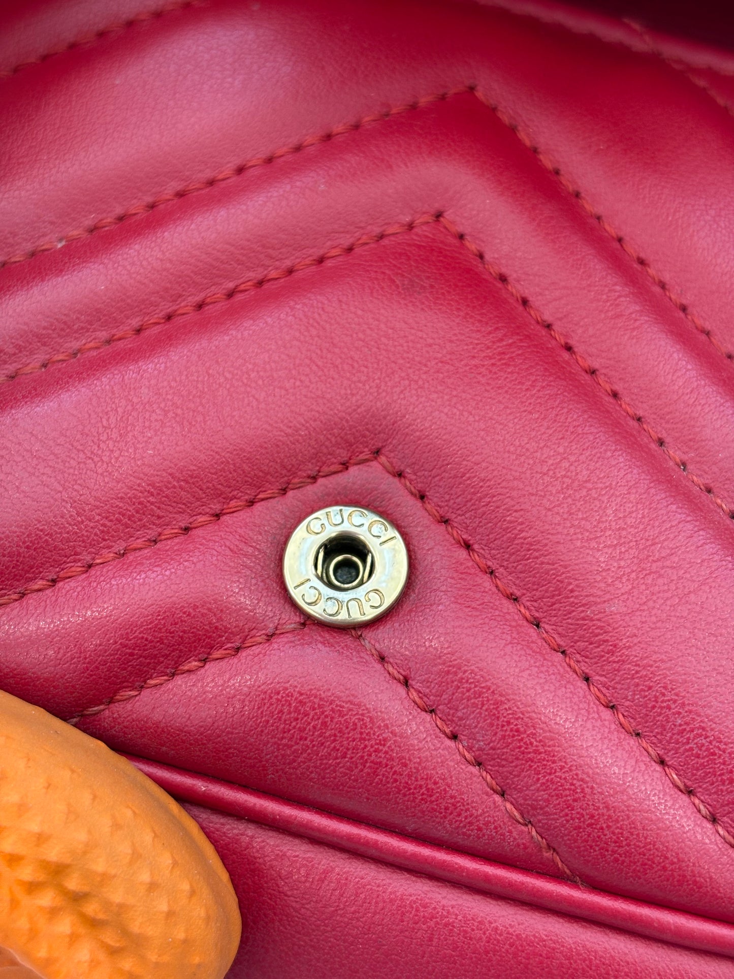 383745 - Gucci GG Marmont
