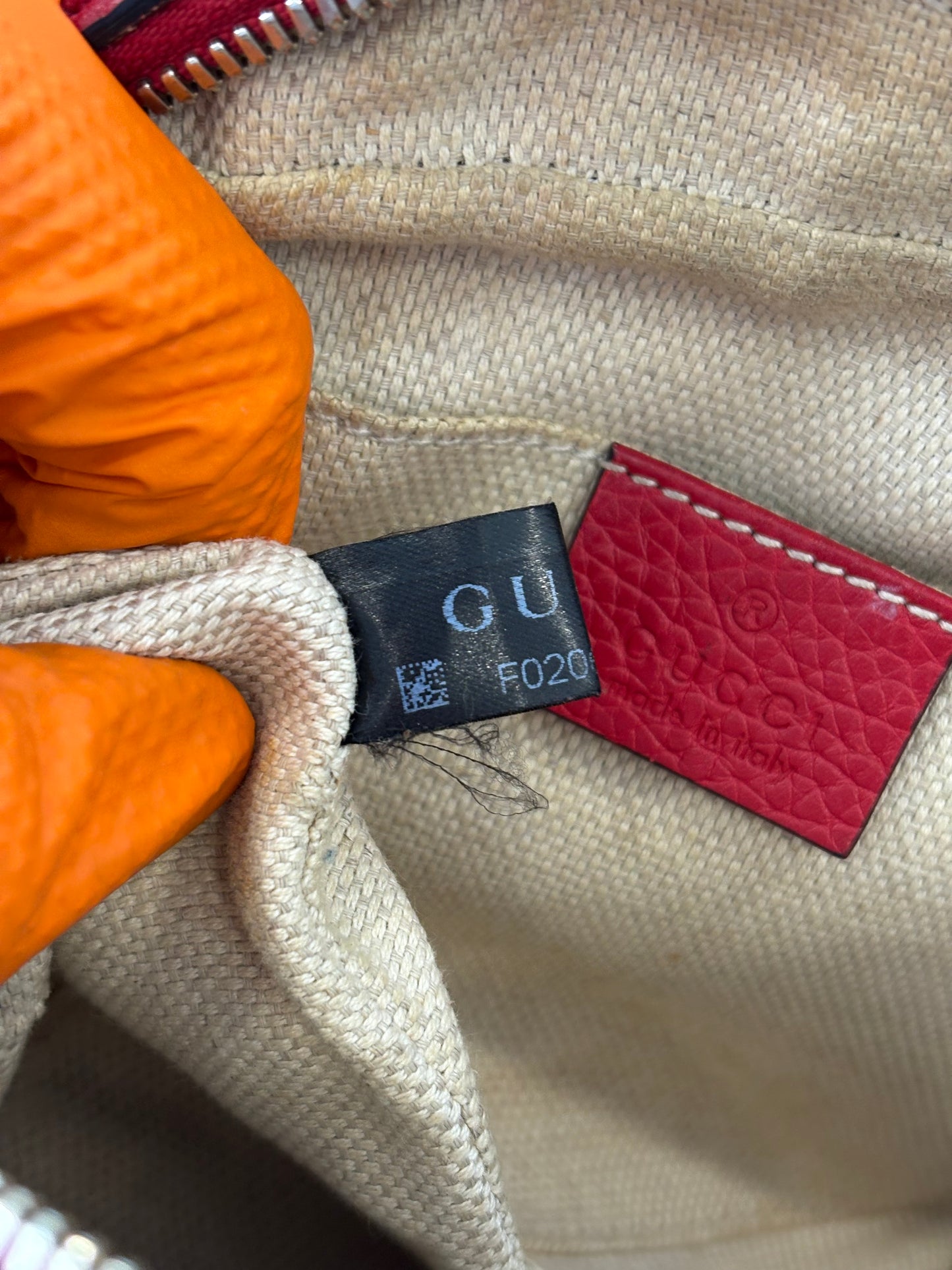 200944 - Gucci Soho