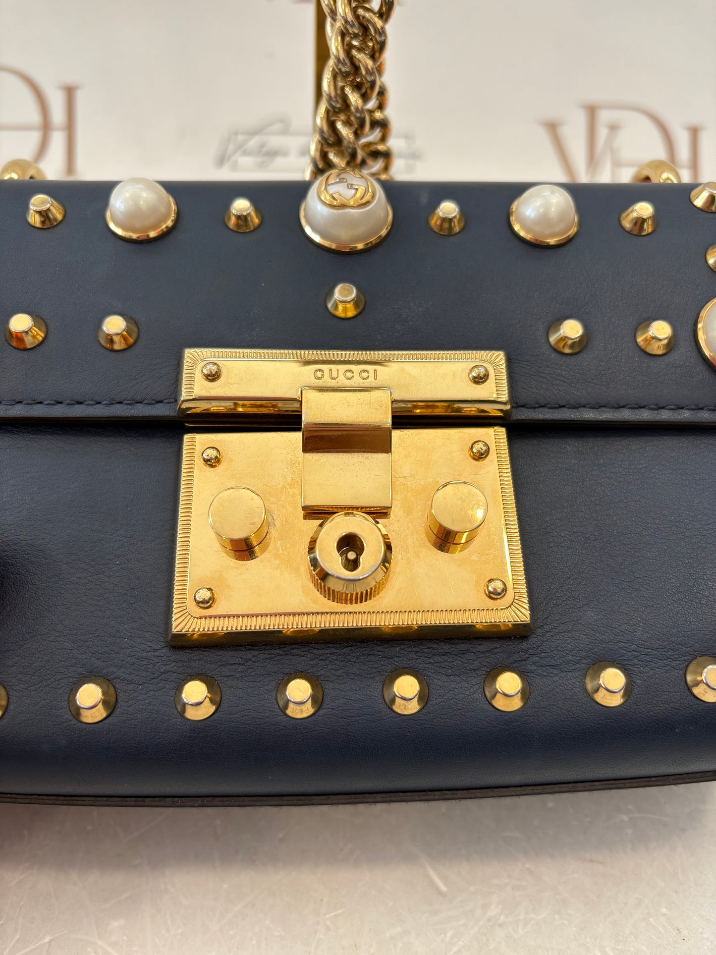 383281 - Gucci Padlock