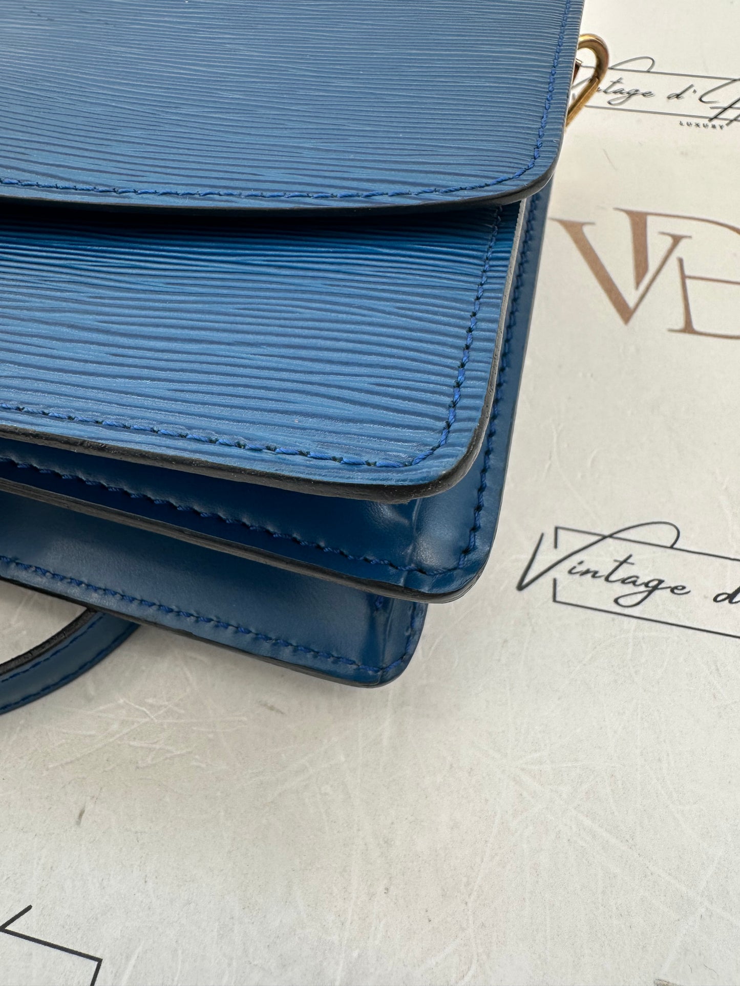 382960 - Louis Vuitton Grenelle