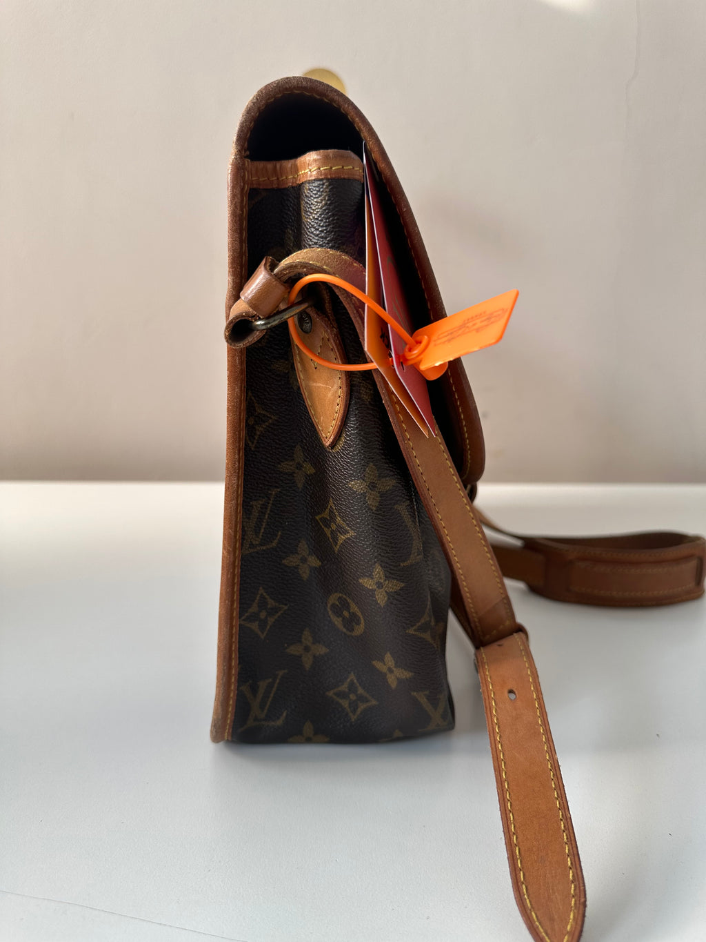 Louis Vuitton Gibeciere GM
