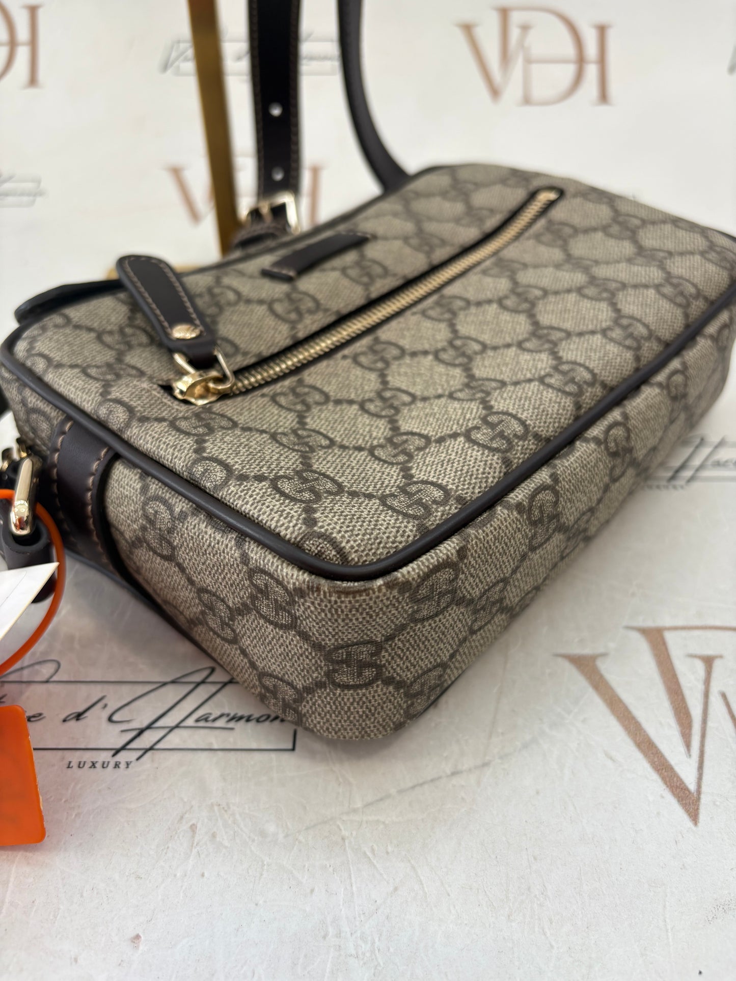 018878 - Gucci Beige PVC GG
