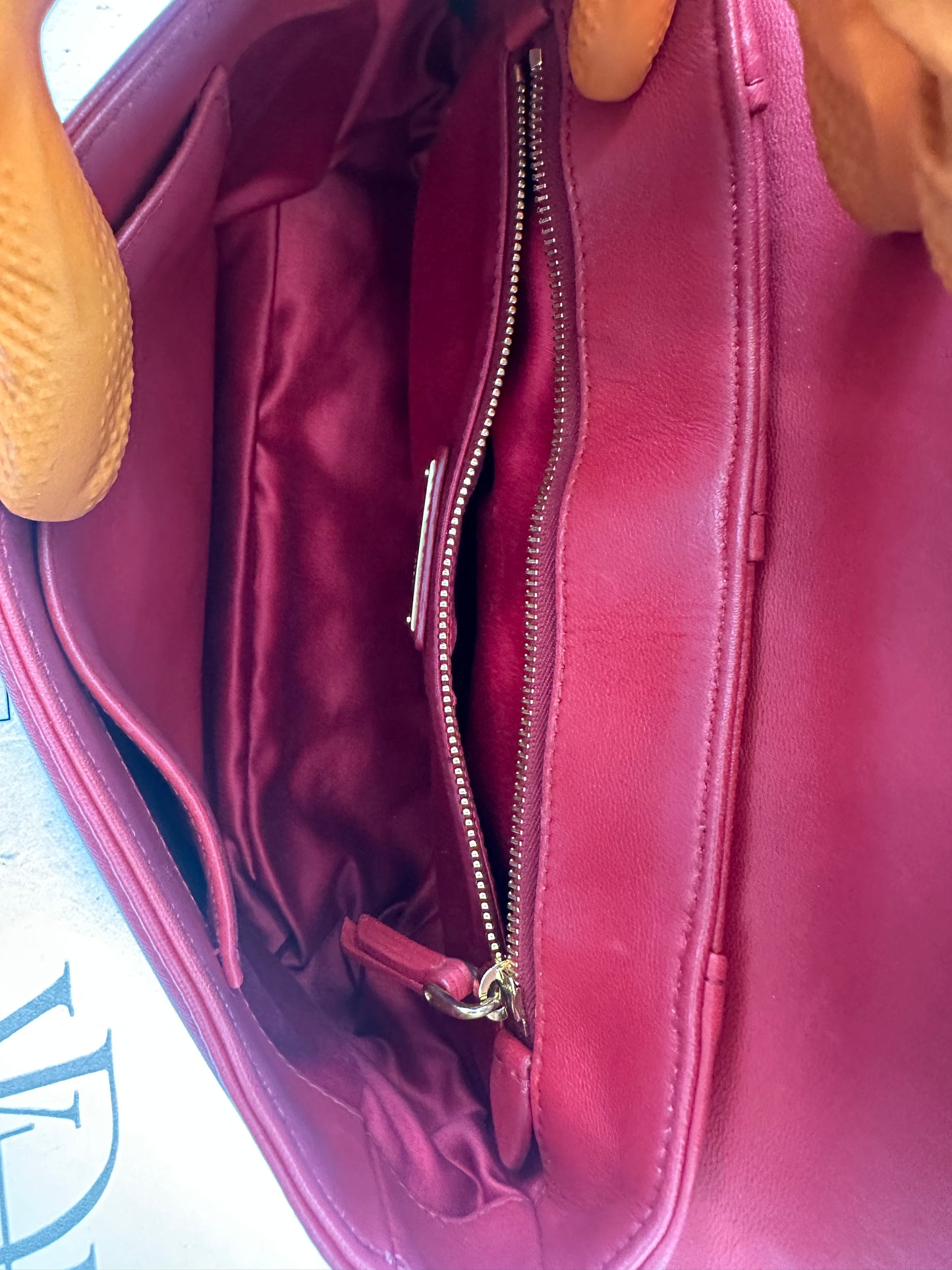 382280 - Miu Miu