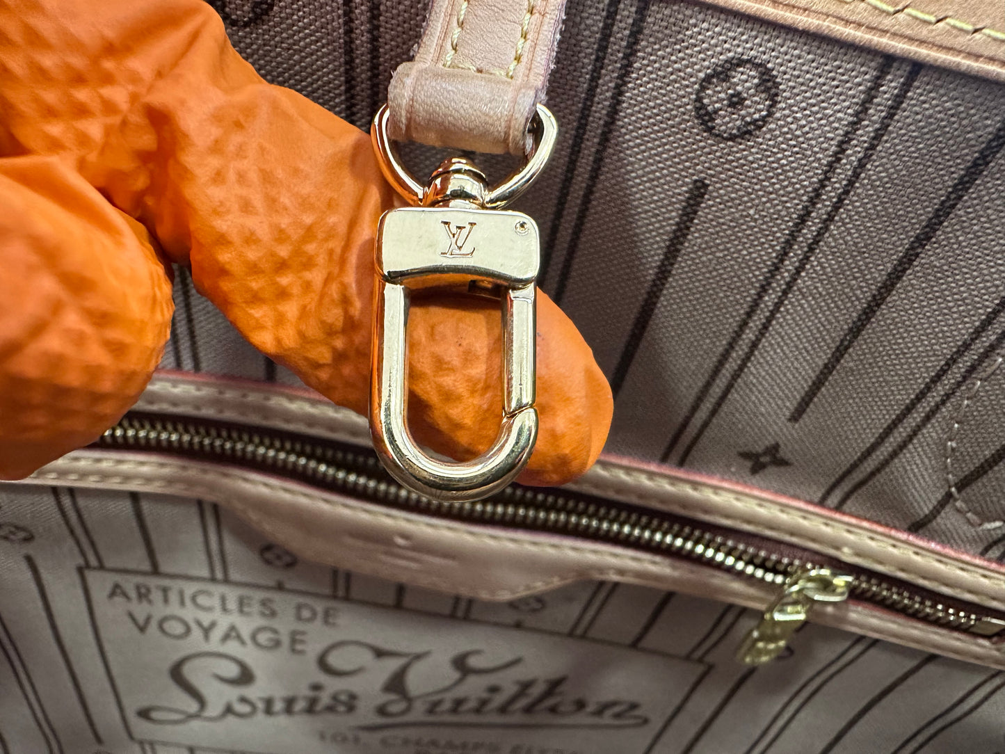 382409 - Louis Vuitton Neverfull GM