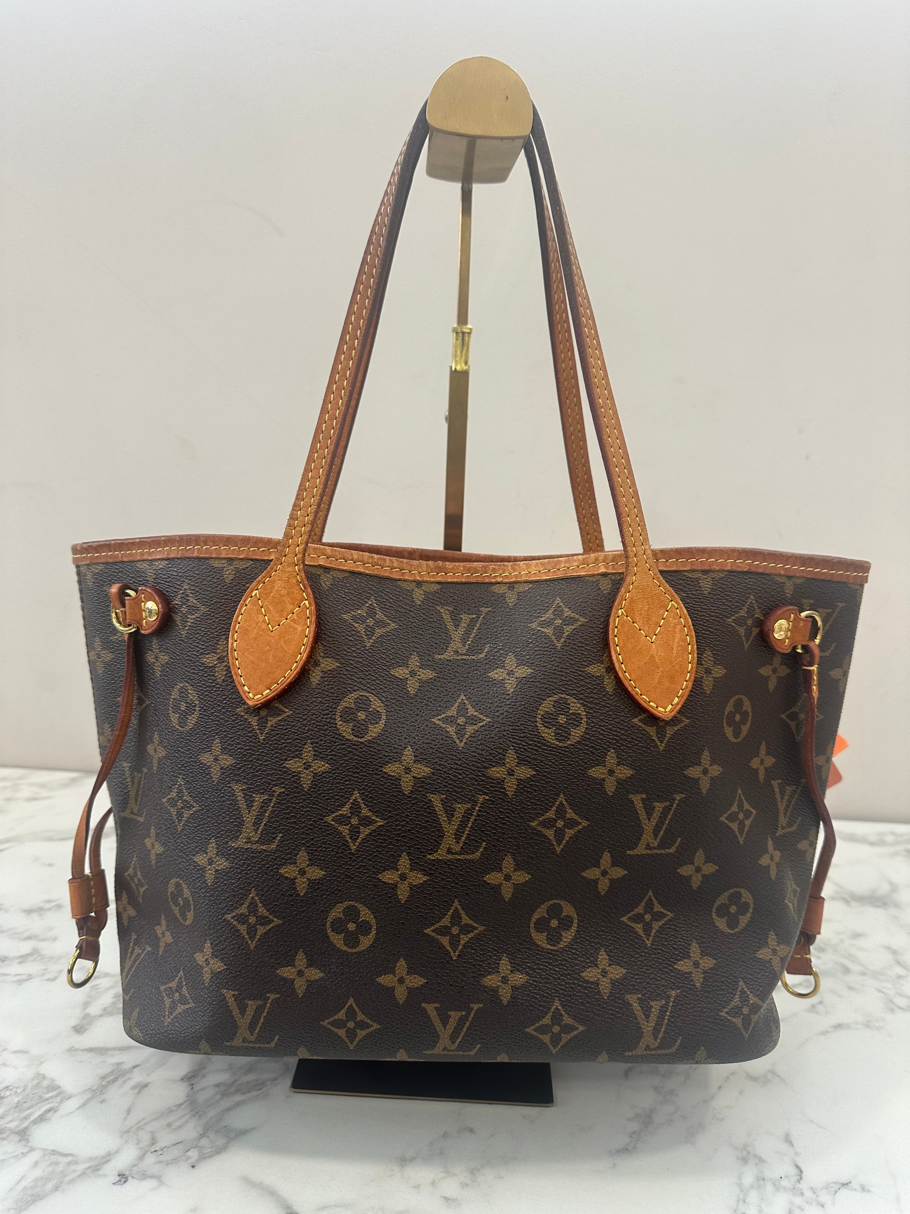 Louis Vuitton Neverfull PM