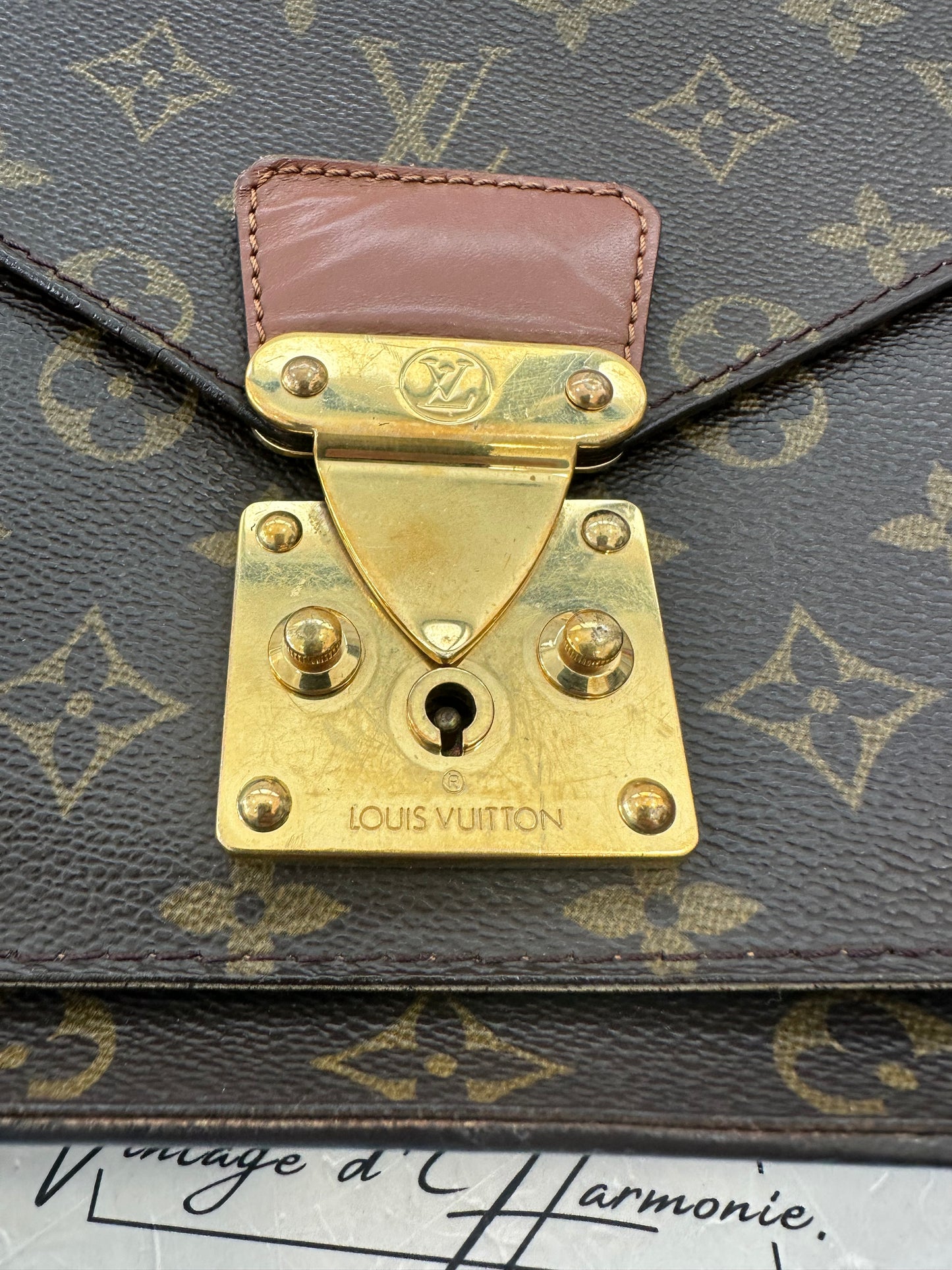 016876 - Louis Vuitton Monceau 26