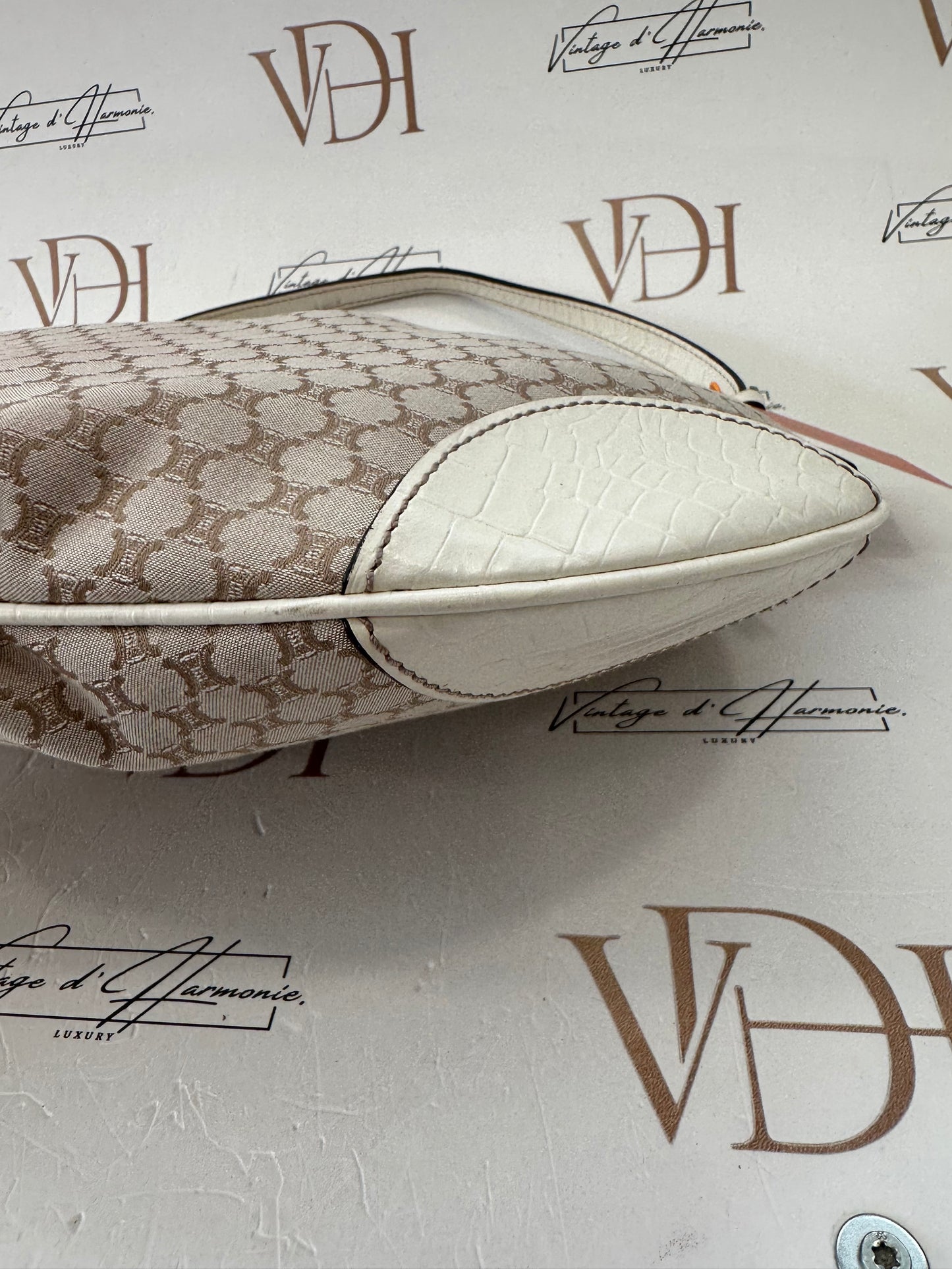 370671 - Celine Beige