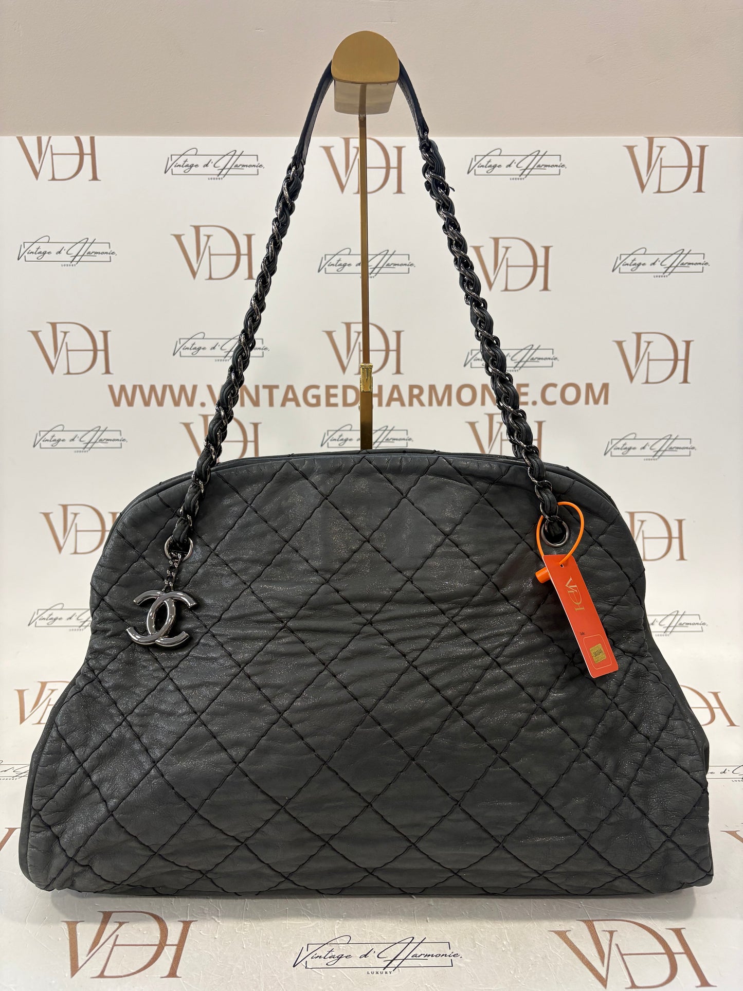 383348 - Chanel Mademoiselle