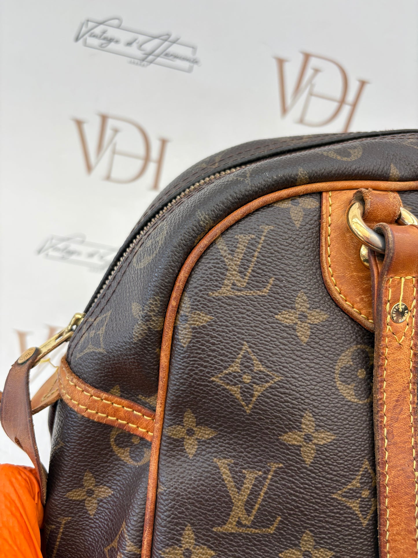 016901 - Louis Vuitton Montorgueil PM