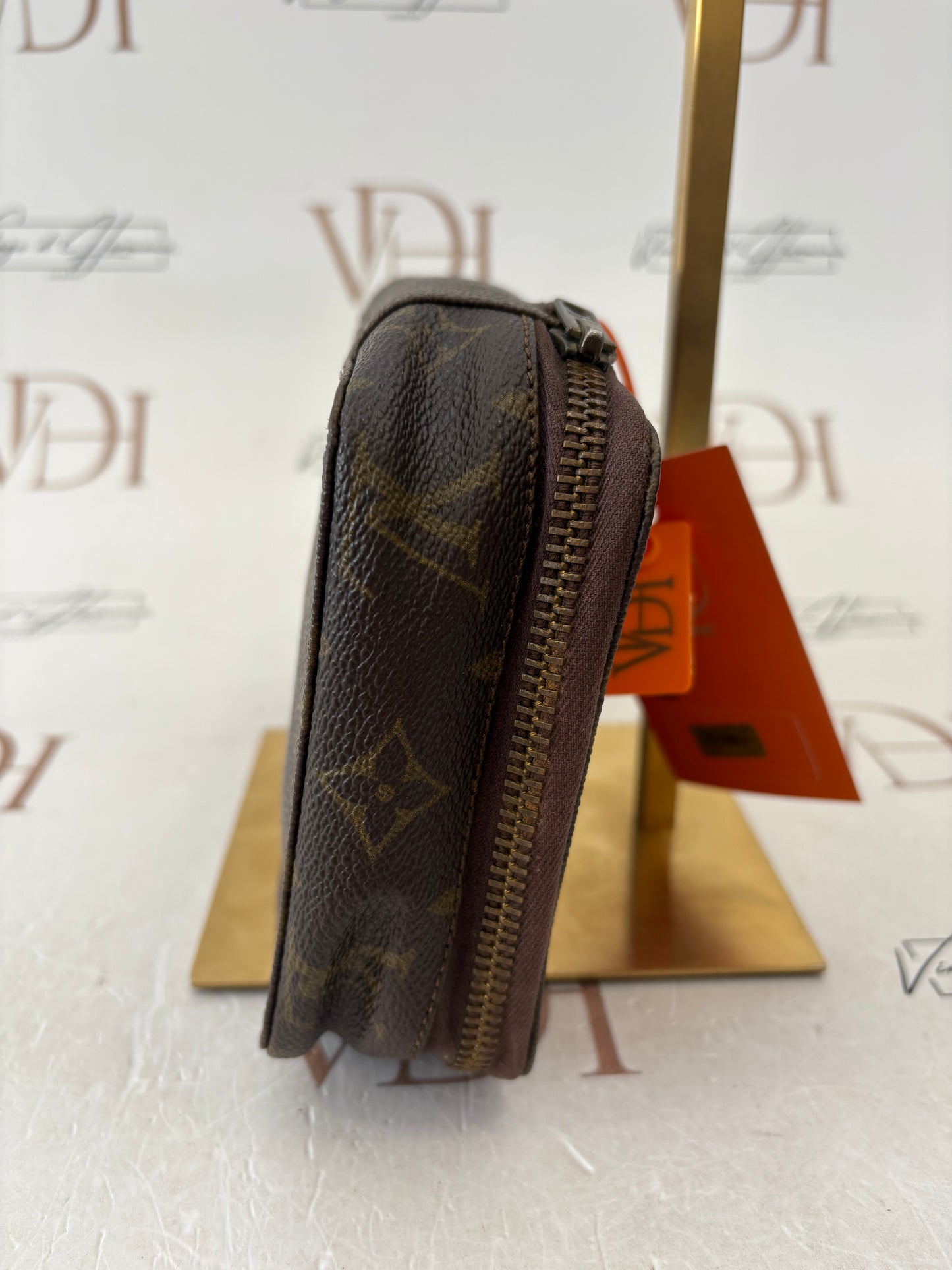 017683 - Louis Vuitton Pochette Montecarlo