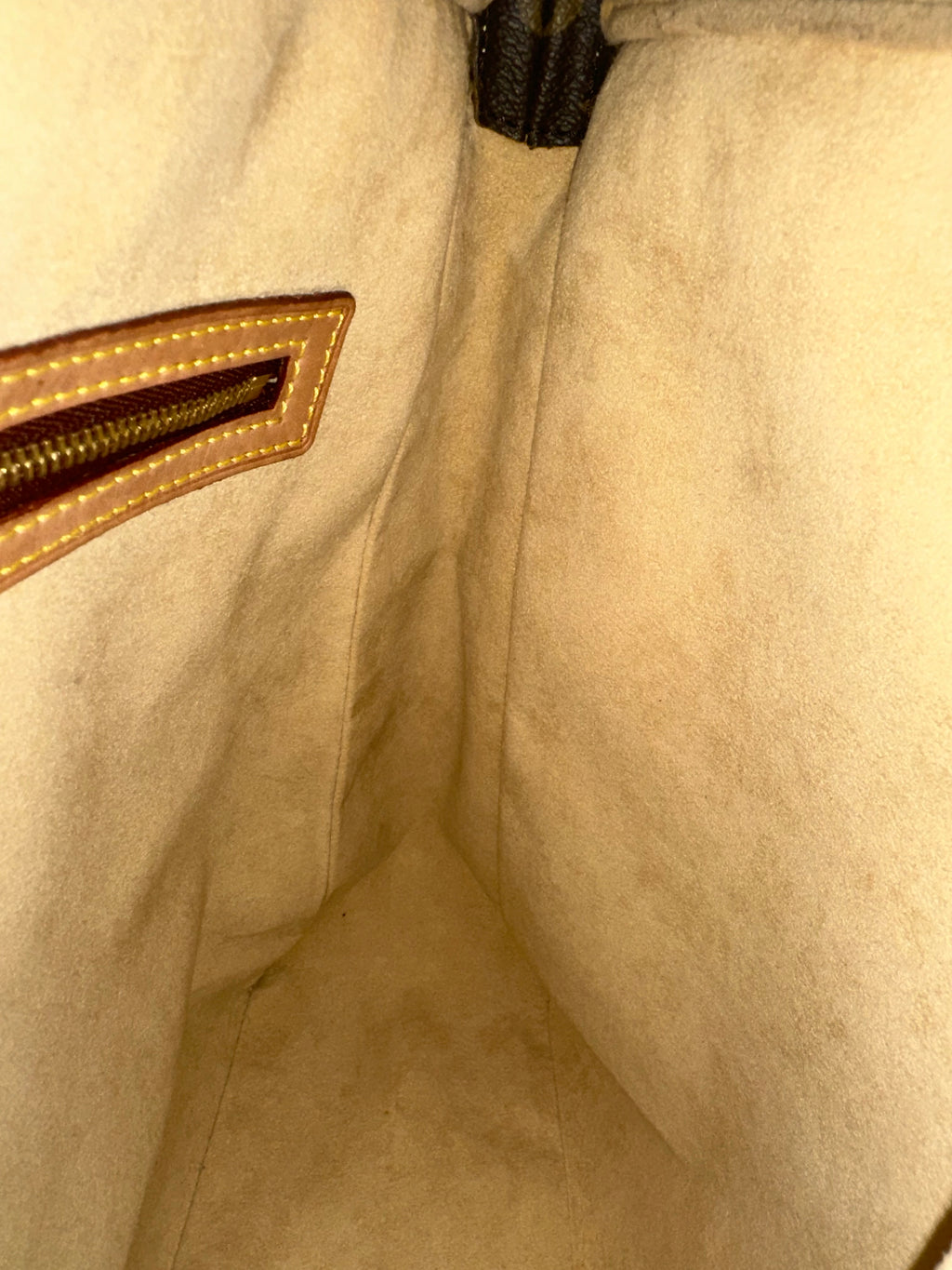 Louis Vuitton Looping GM