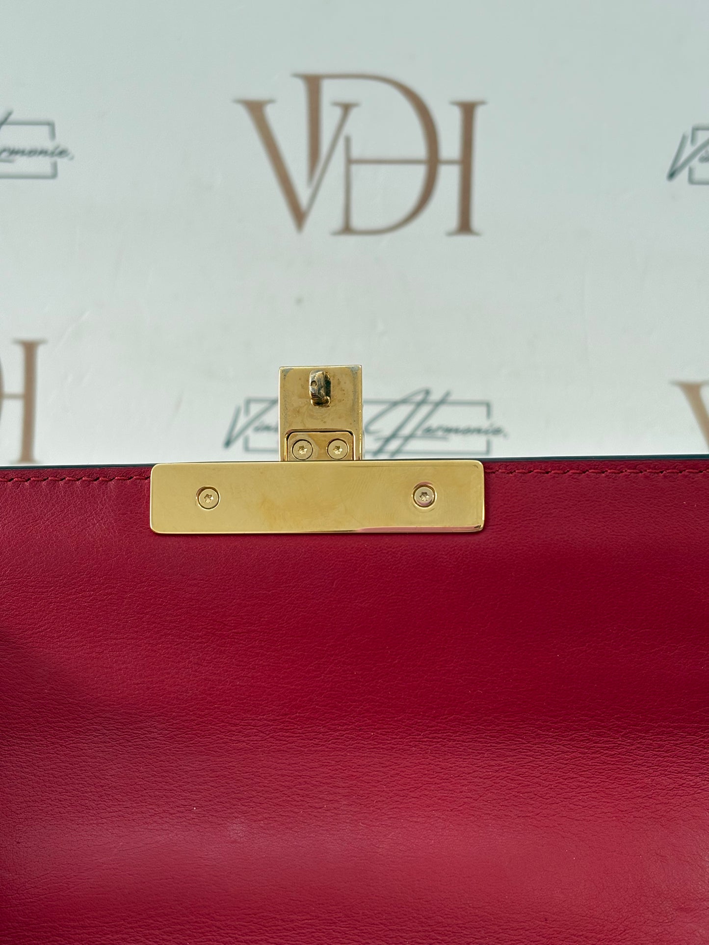384061 - Gucci Padlock
